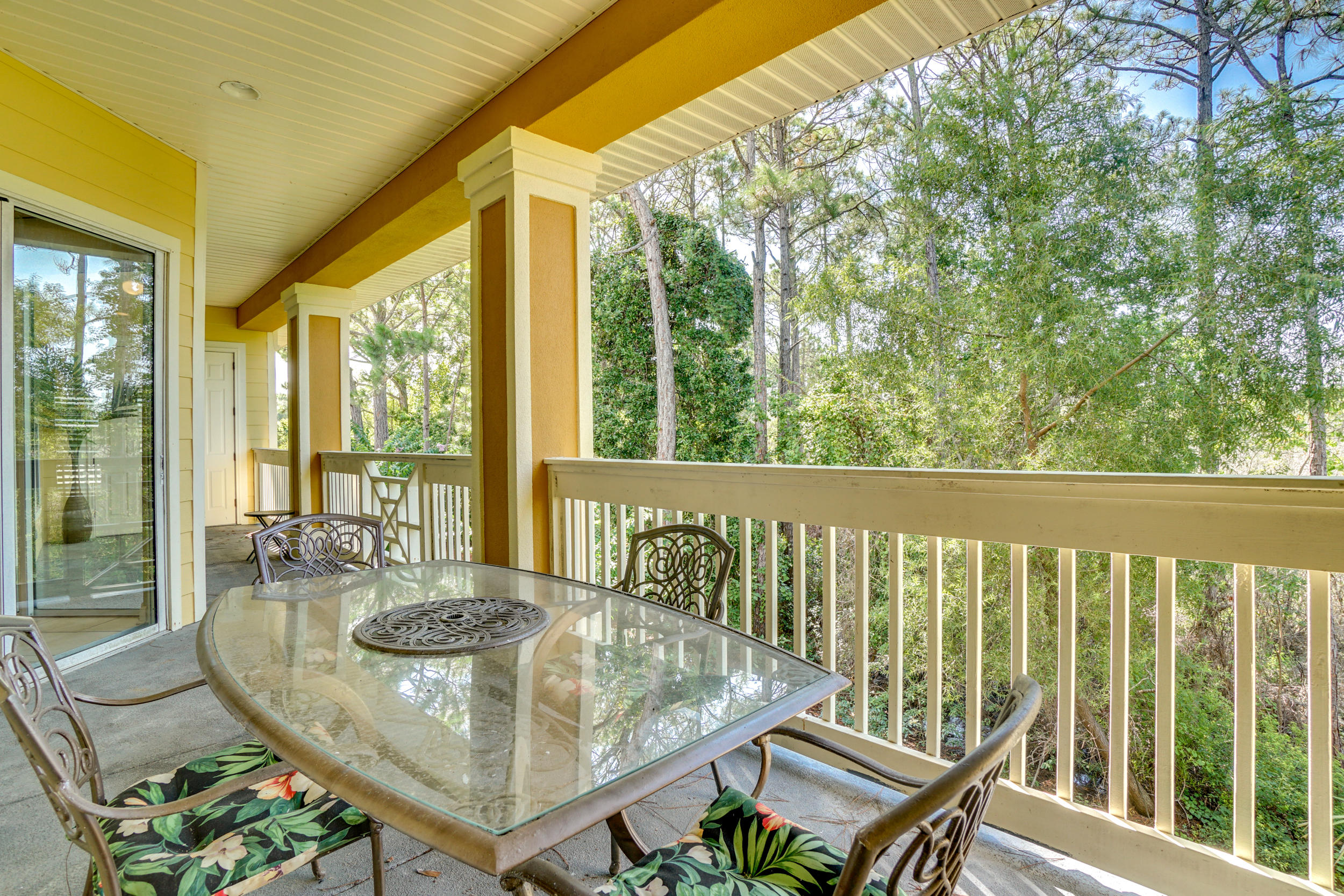 CRYSTAL COVE - Residential