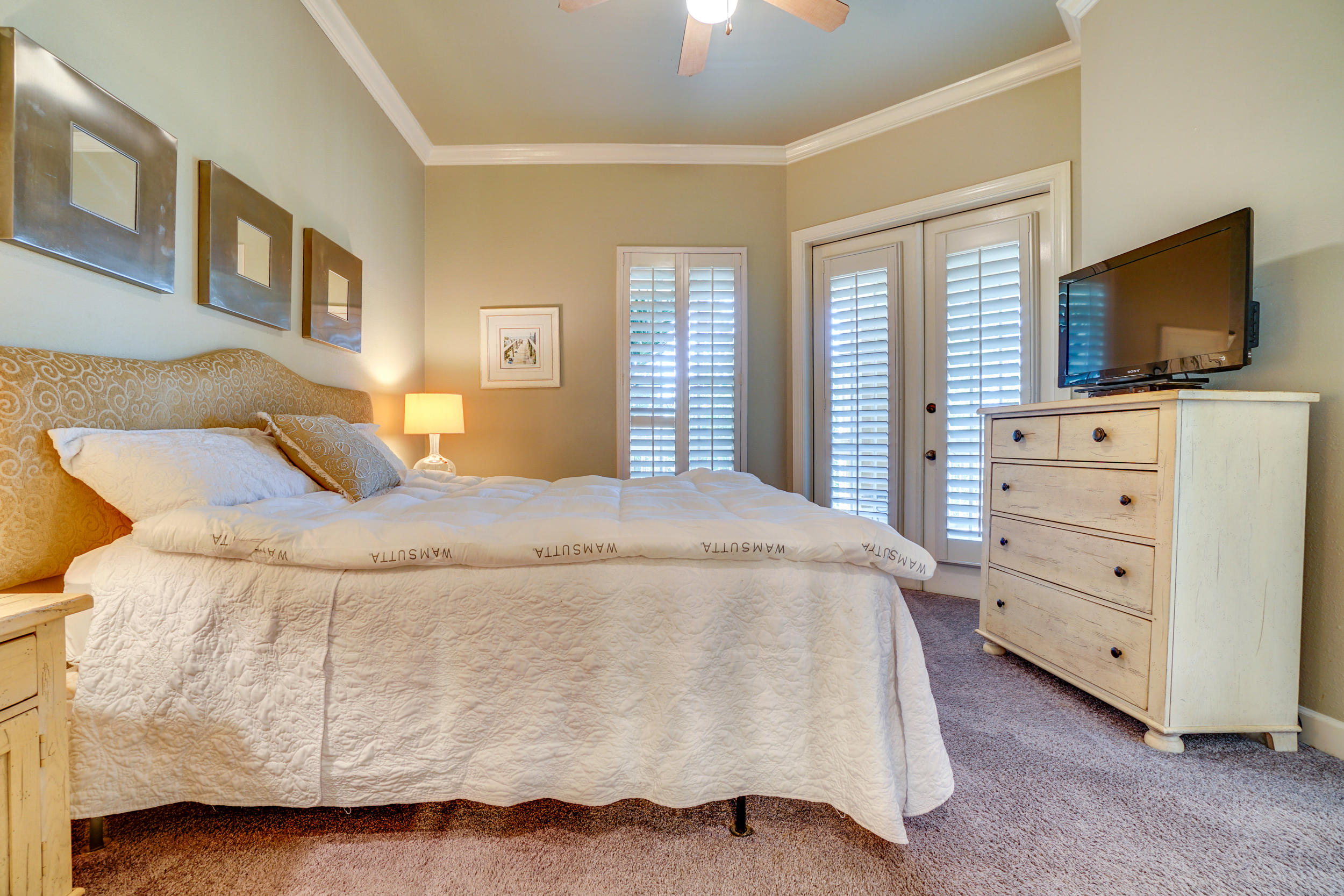 CRYSTAL COVE - Residential