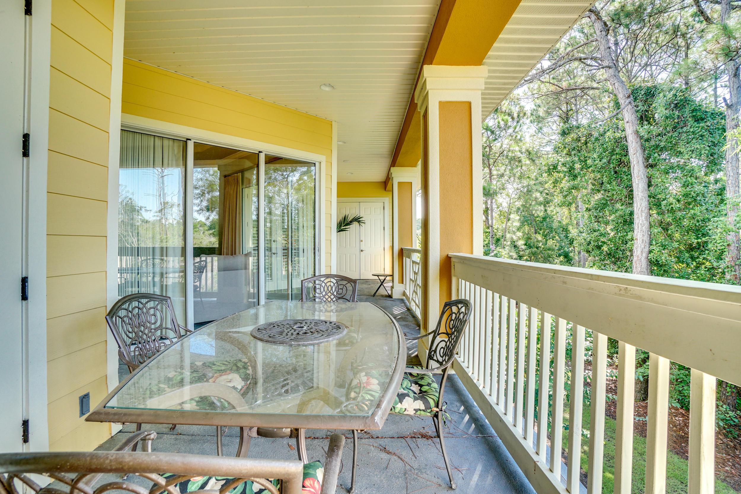 CRYSTAL COVE - Residential