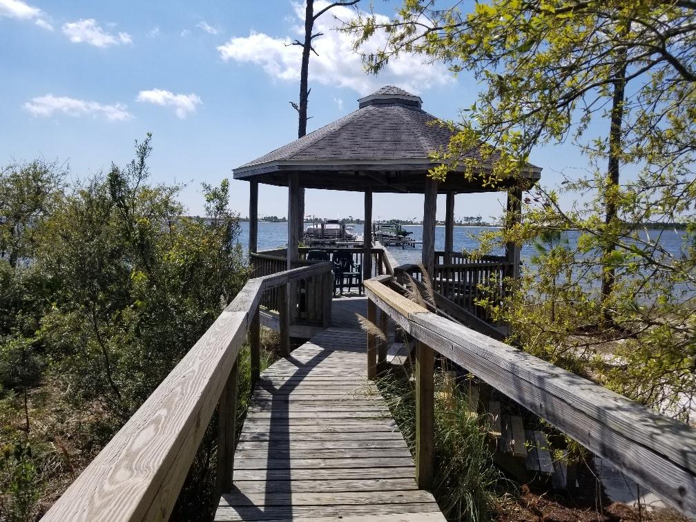 SPARKLING WATERS - Residential Lease