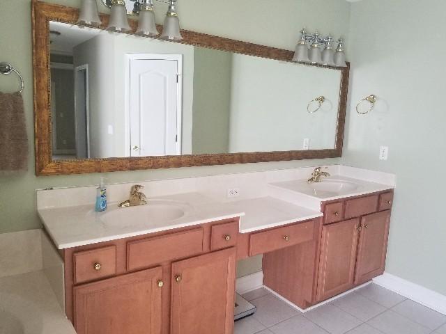 SPARKLING WATERS - Residential Lease