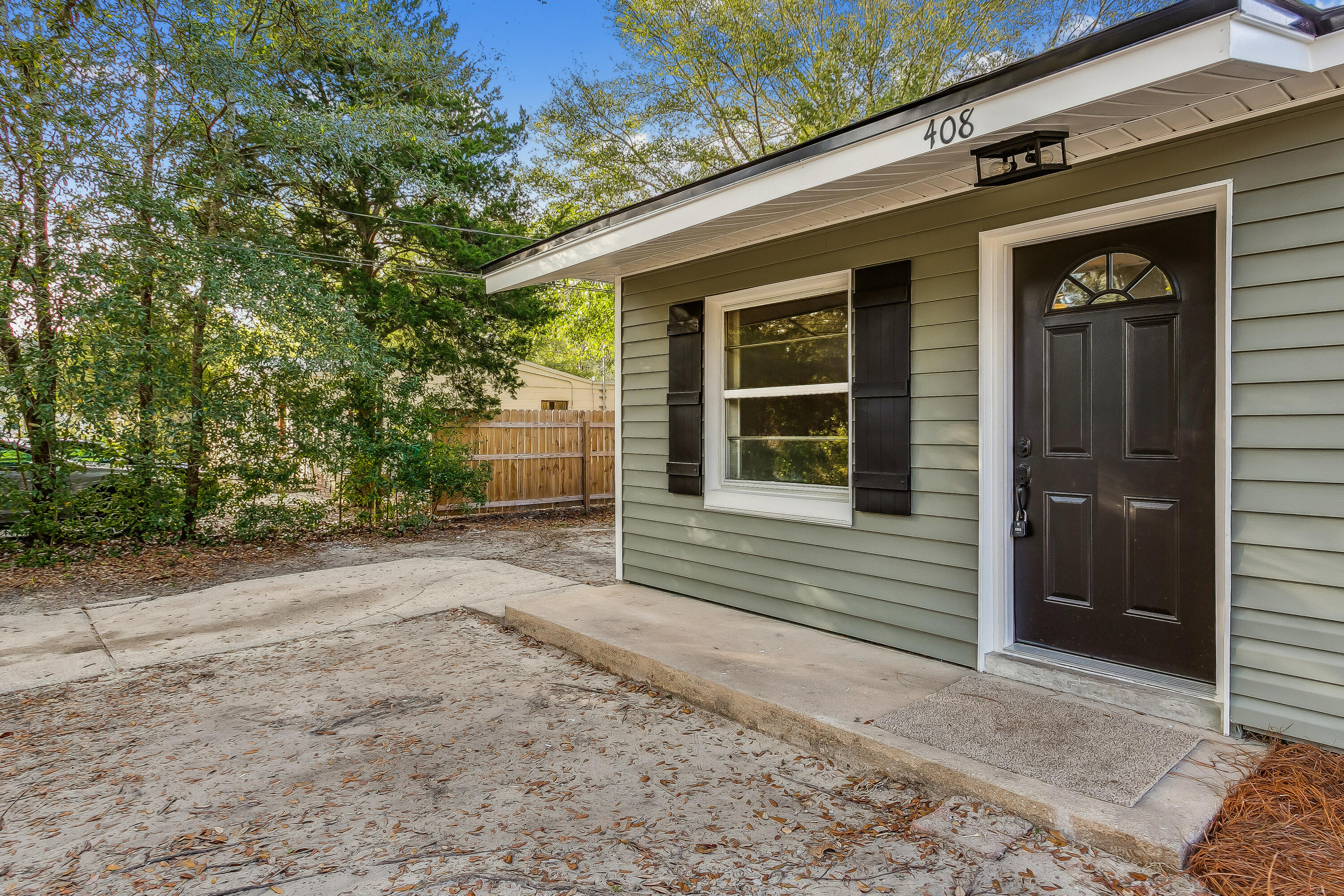 RACETRACK ROAD RESUB - Residential