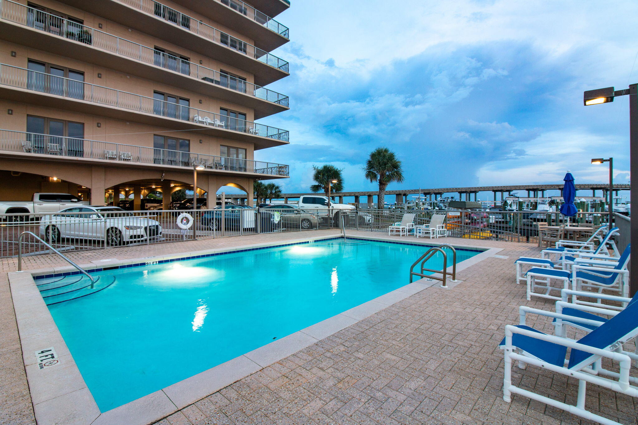 SIDES MORENO POINT WEST - Residential Lease