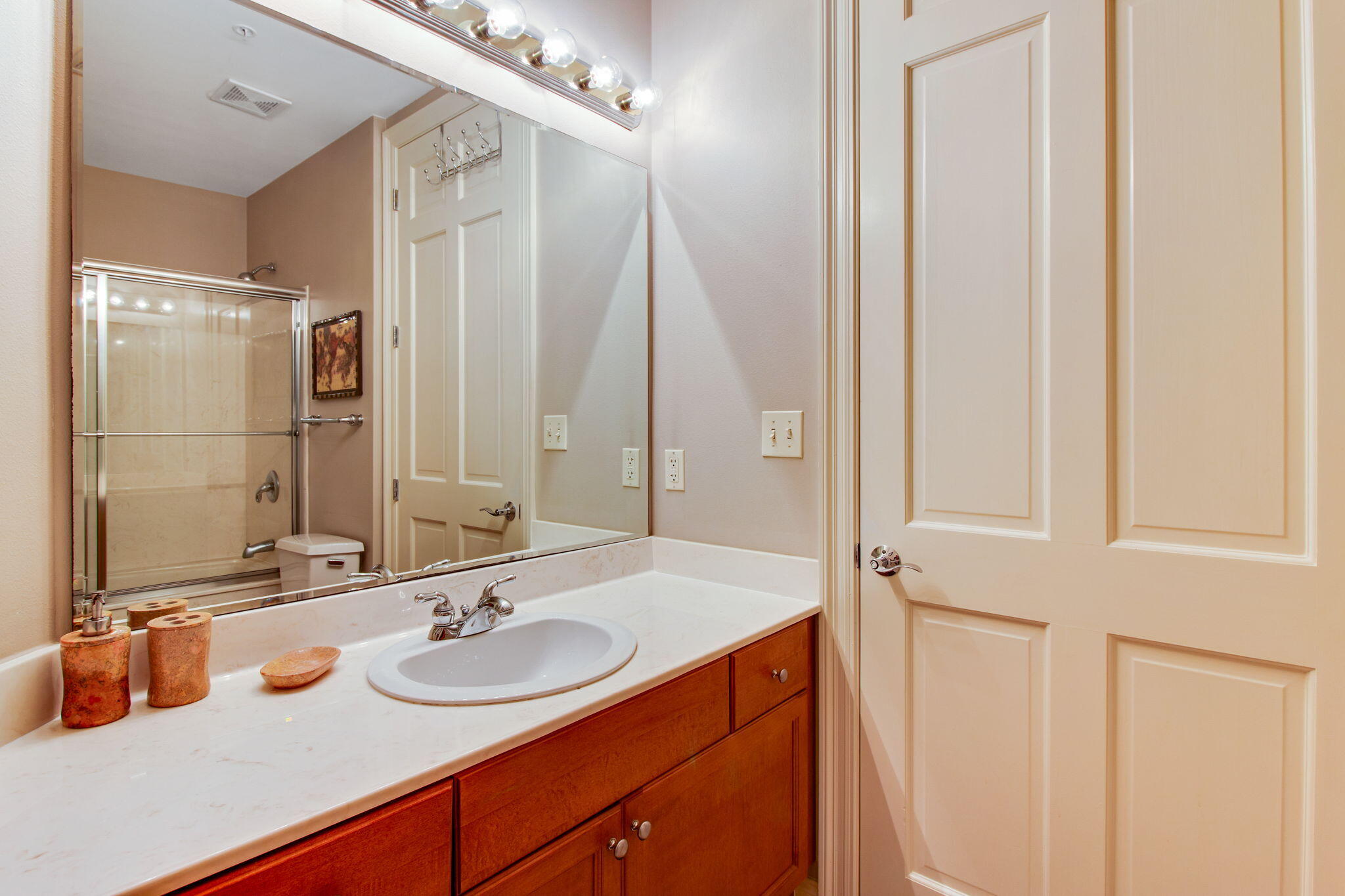 SIDES MORENO POINT WEST - Residential Lease