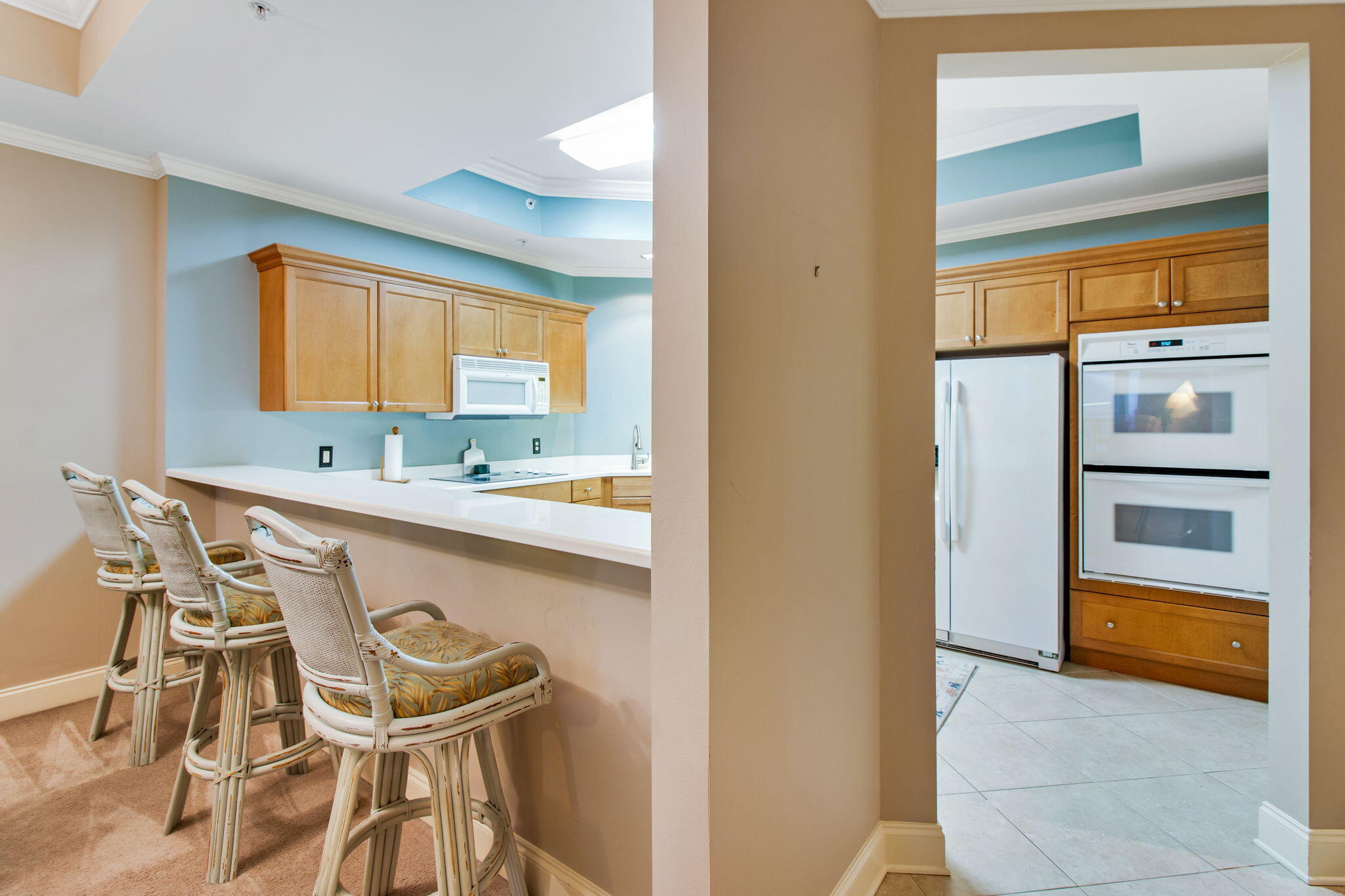 SIDES MORENO POINT WEST - Residential Lease