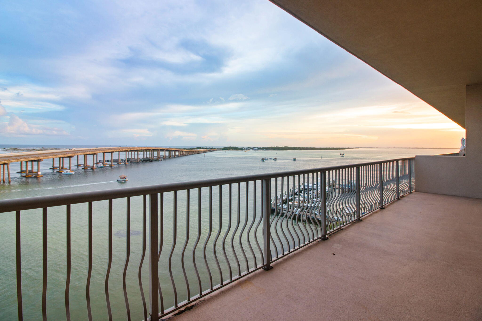 SIDES MORENO POINT WEST - Residential Lease