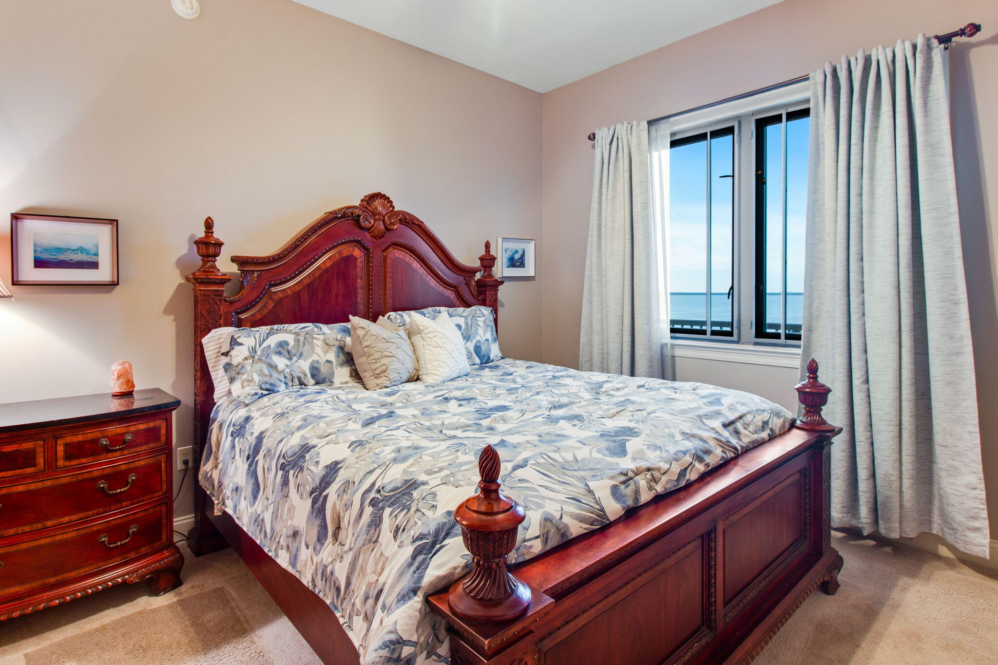 SIDES MORENO POINT WEST - Residential Lease