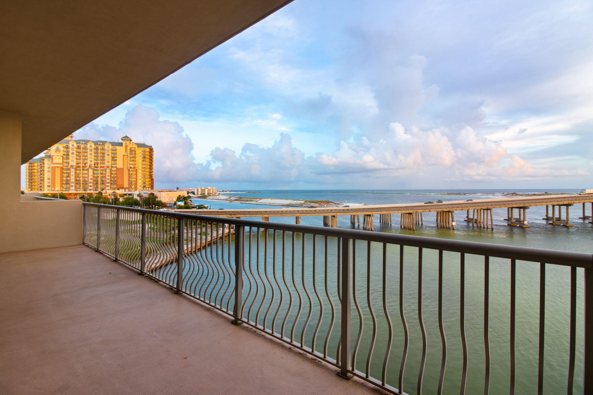 SIDES MORENO POINT WEST - Residential Lease