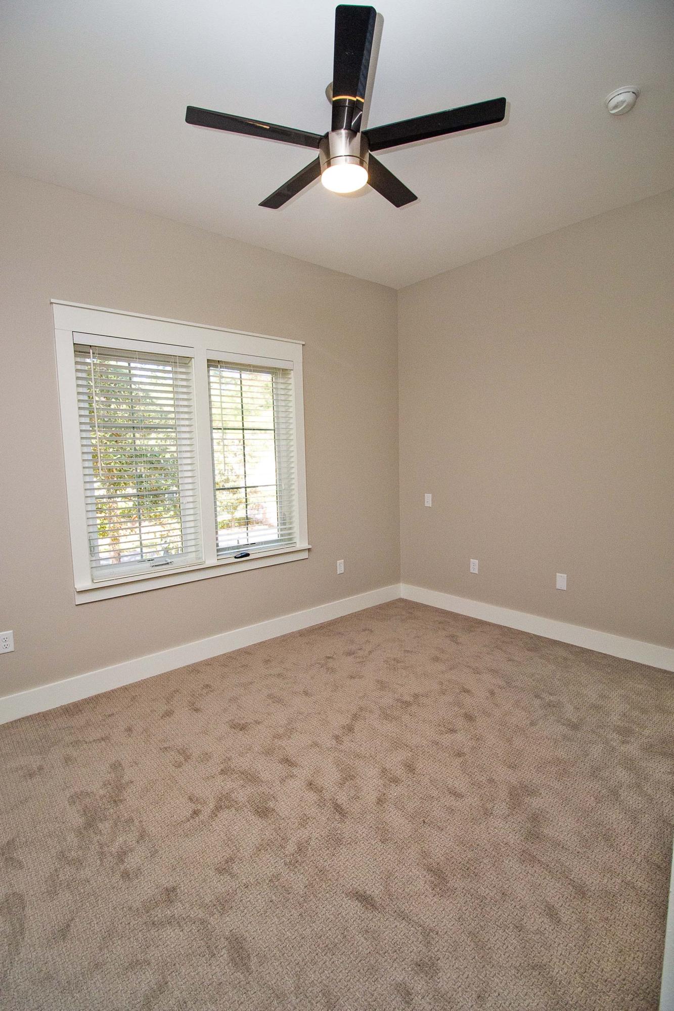 LAUREL GROVE - Residential