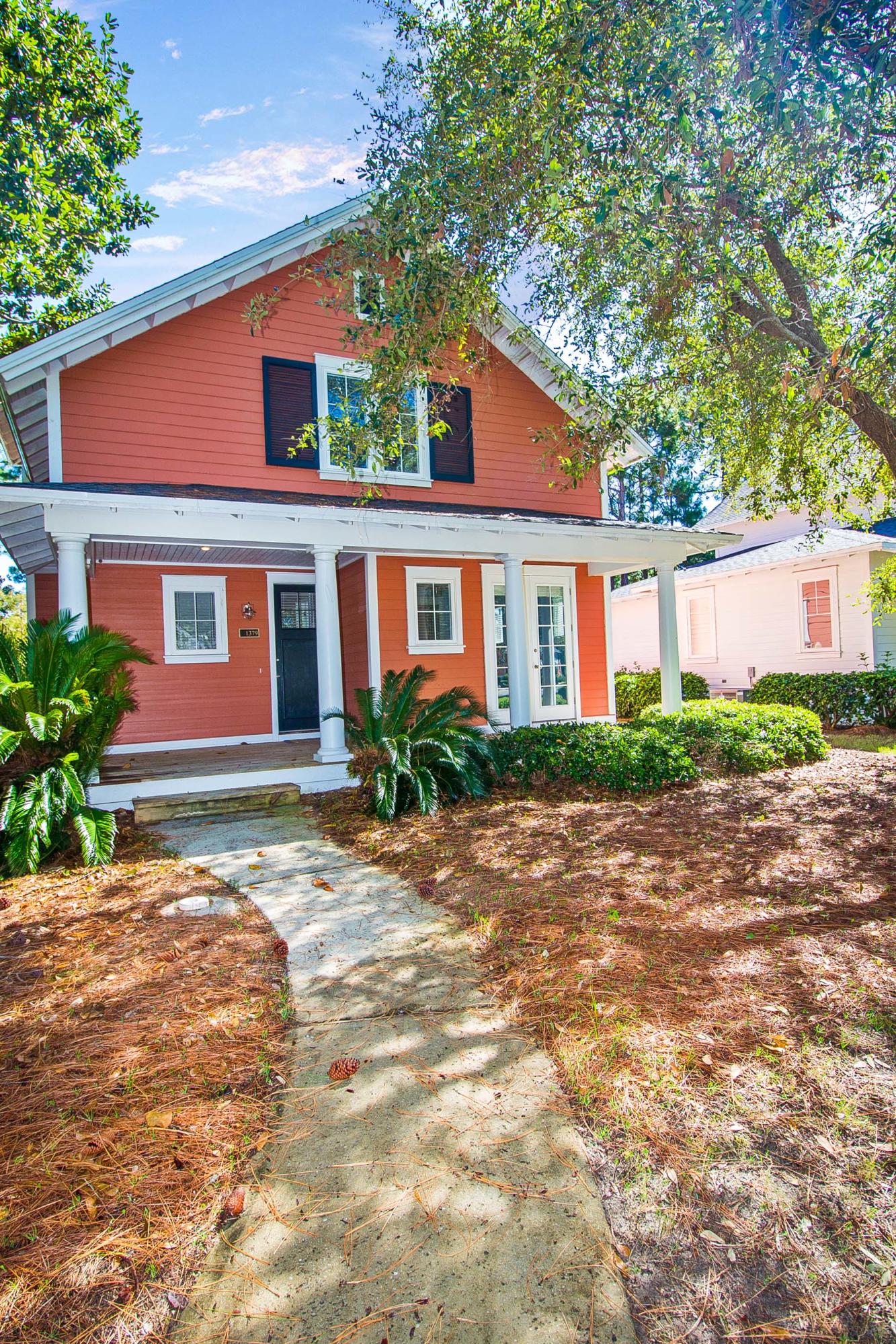 LAUREL GROVE - Residential