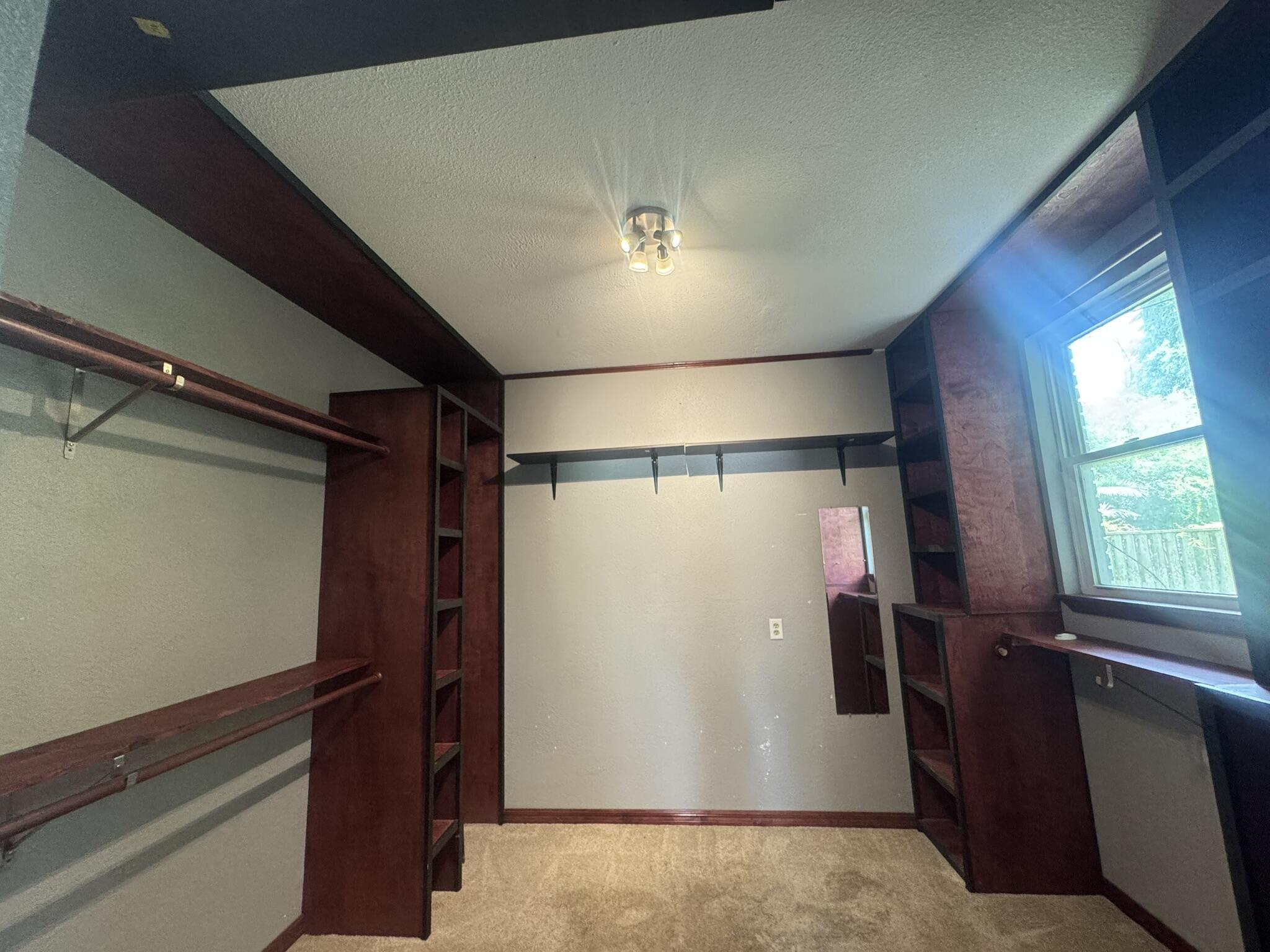 SHADY TERRACE - Residential