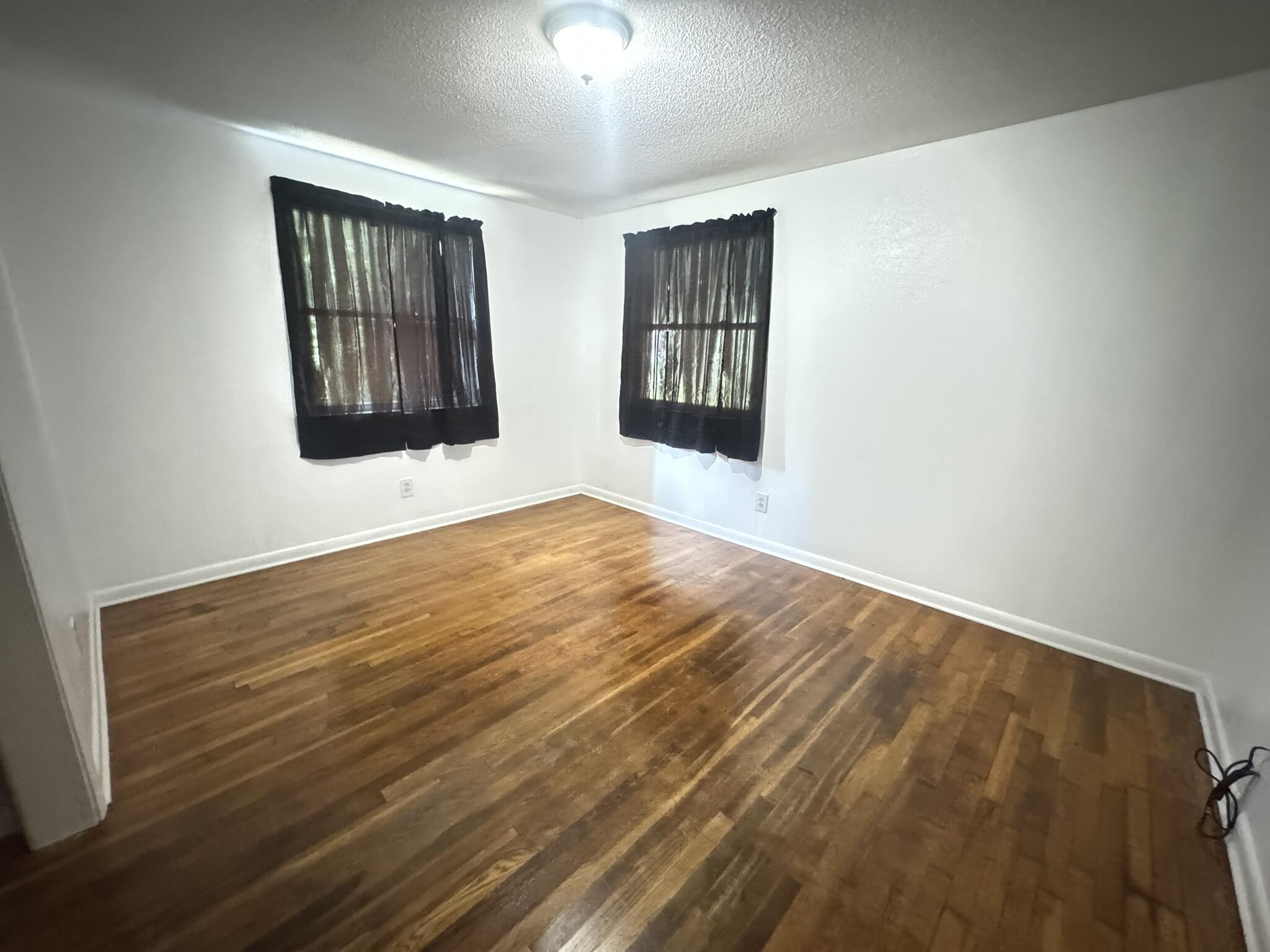 SHADY TERRACE - Residential