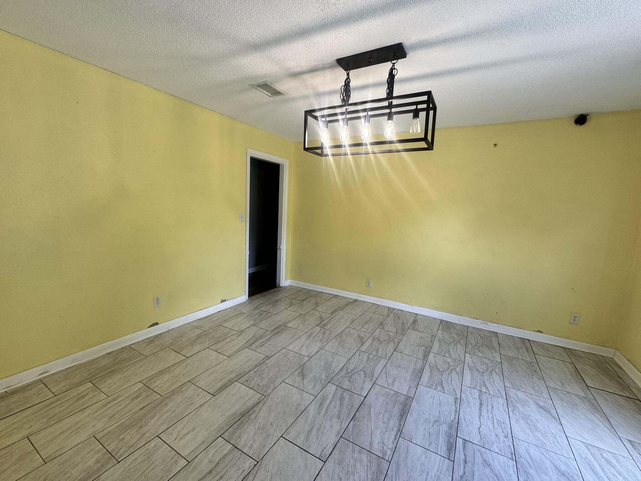 SHADY TERRACE - Residential