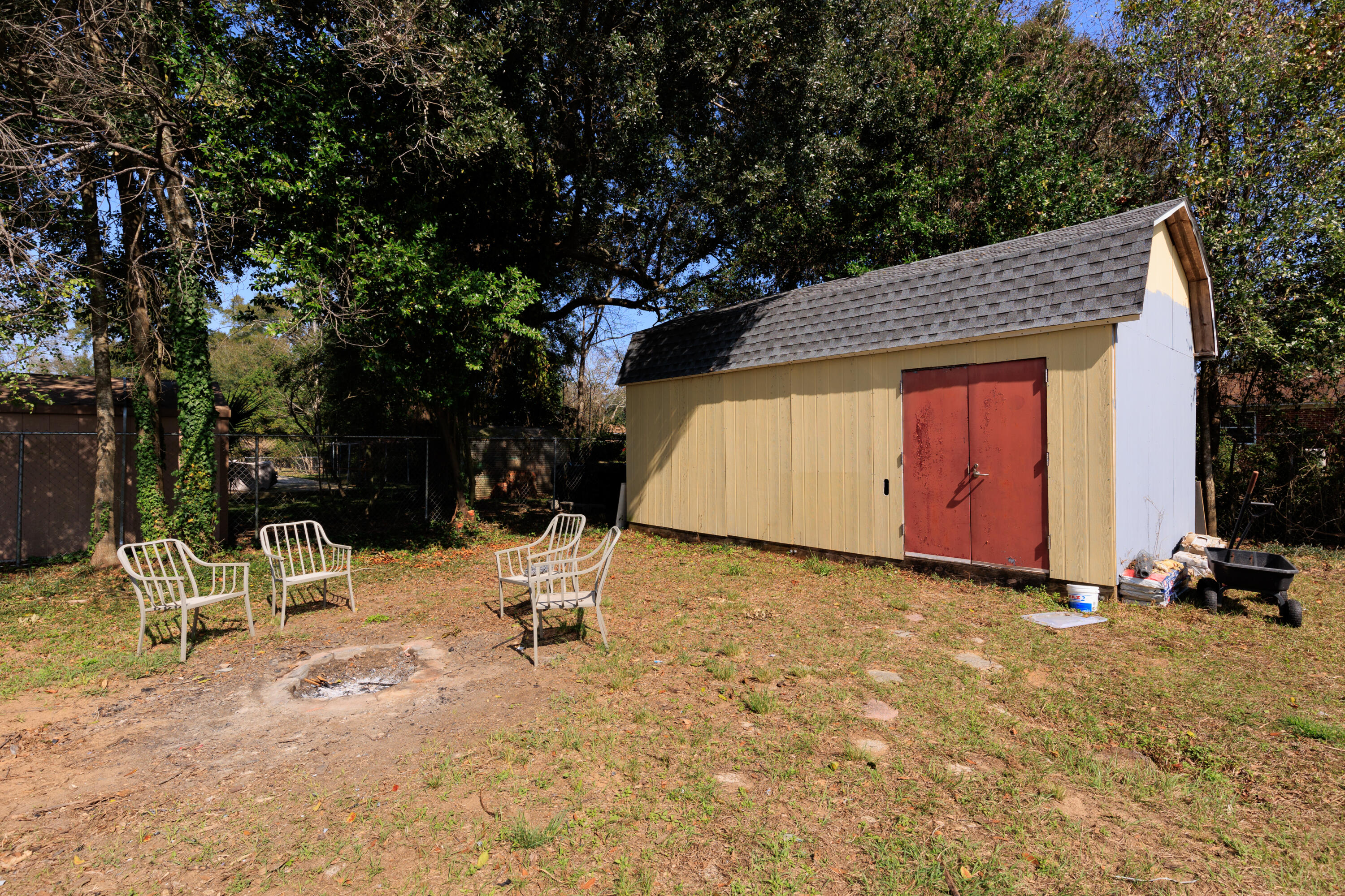 SHADY TERRACE - Residential