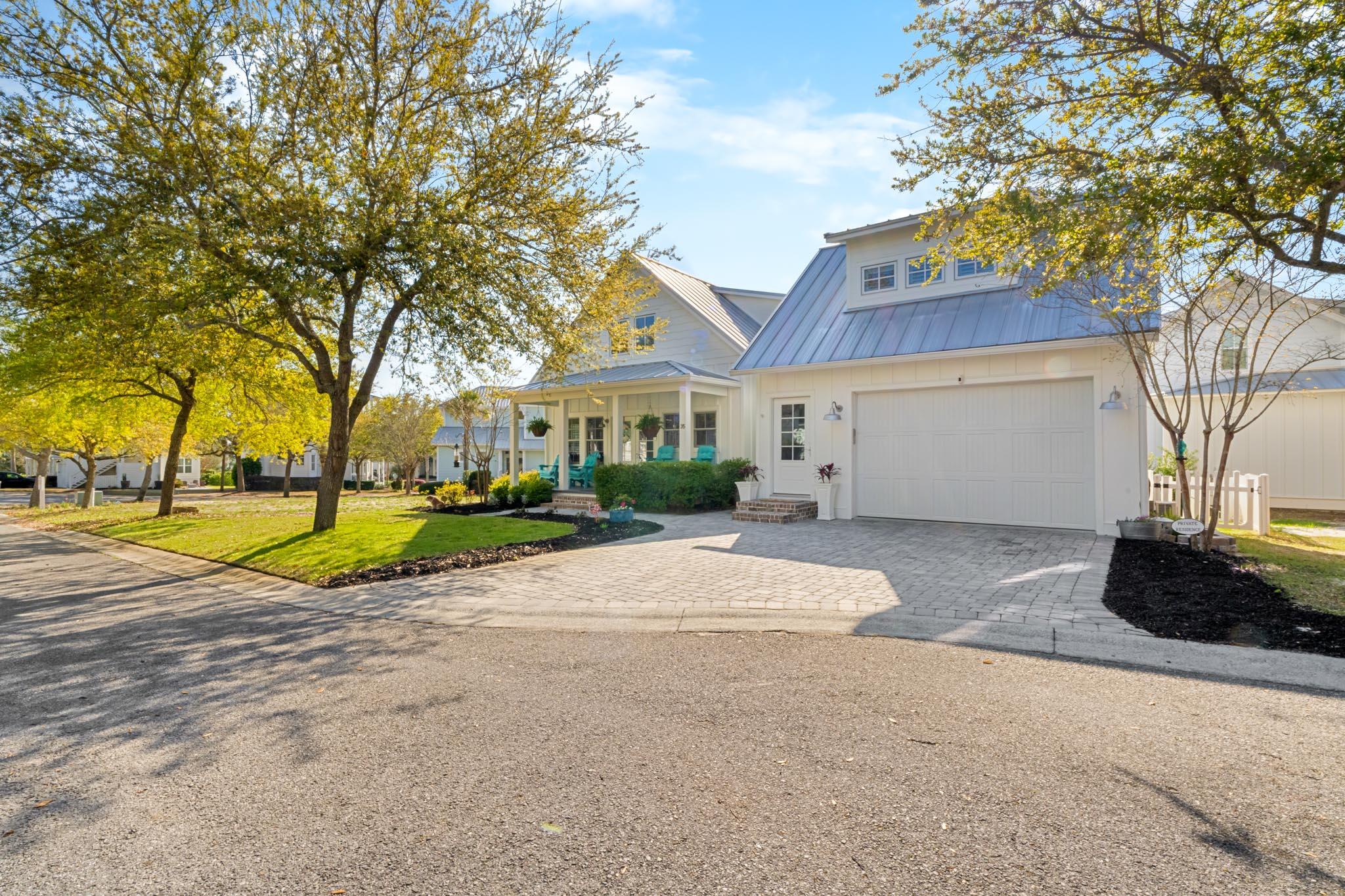 VILLAGE AT BLUE MOUNTAIN BEACH - Residential