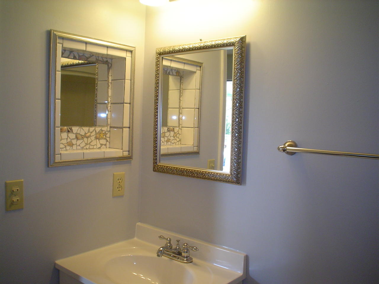 Lakeside Condo at Bluewater Bay - Residential Lease