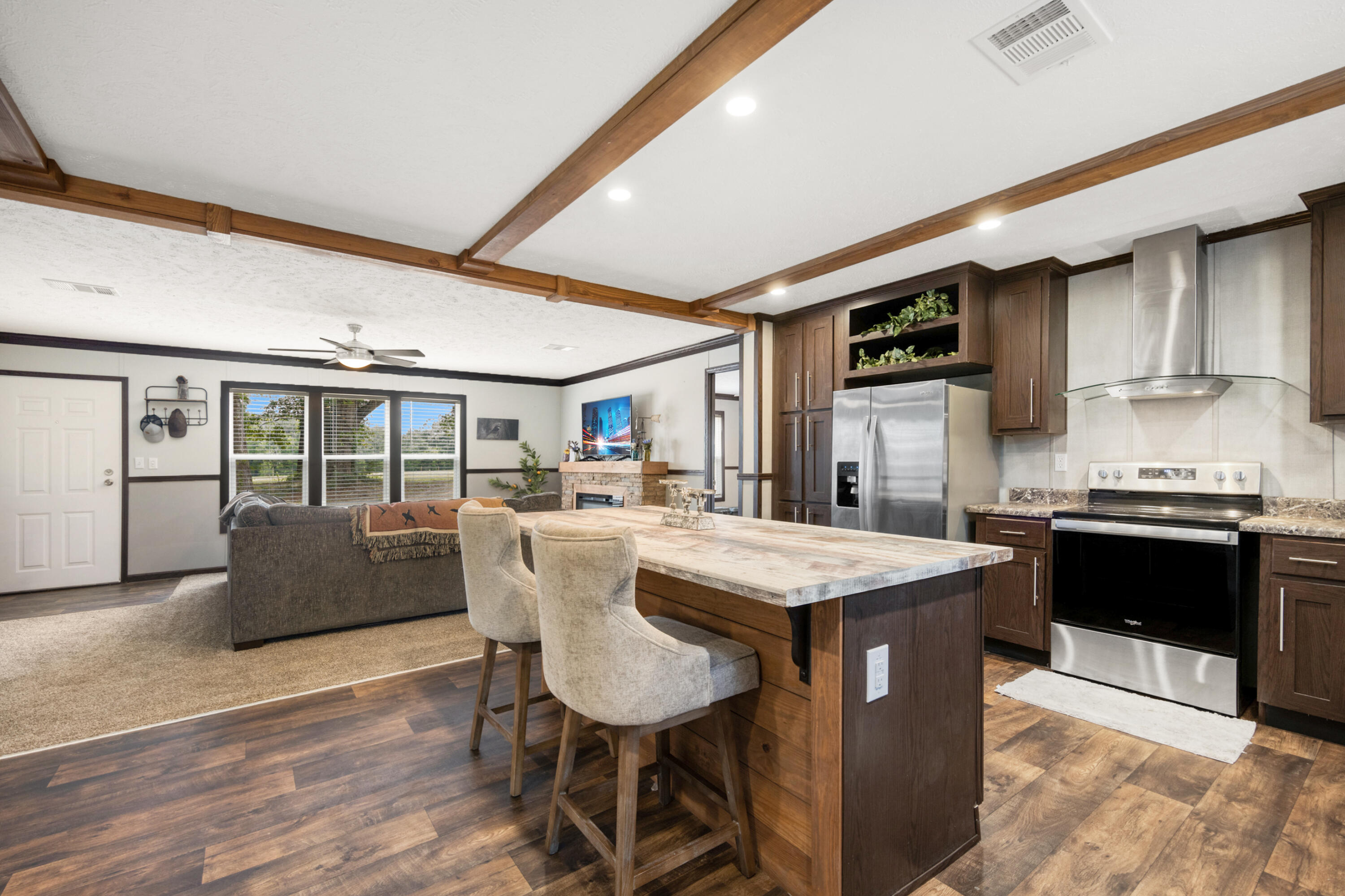 NO RECORDED SUBDIVISION - Residential