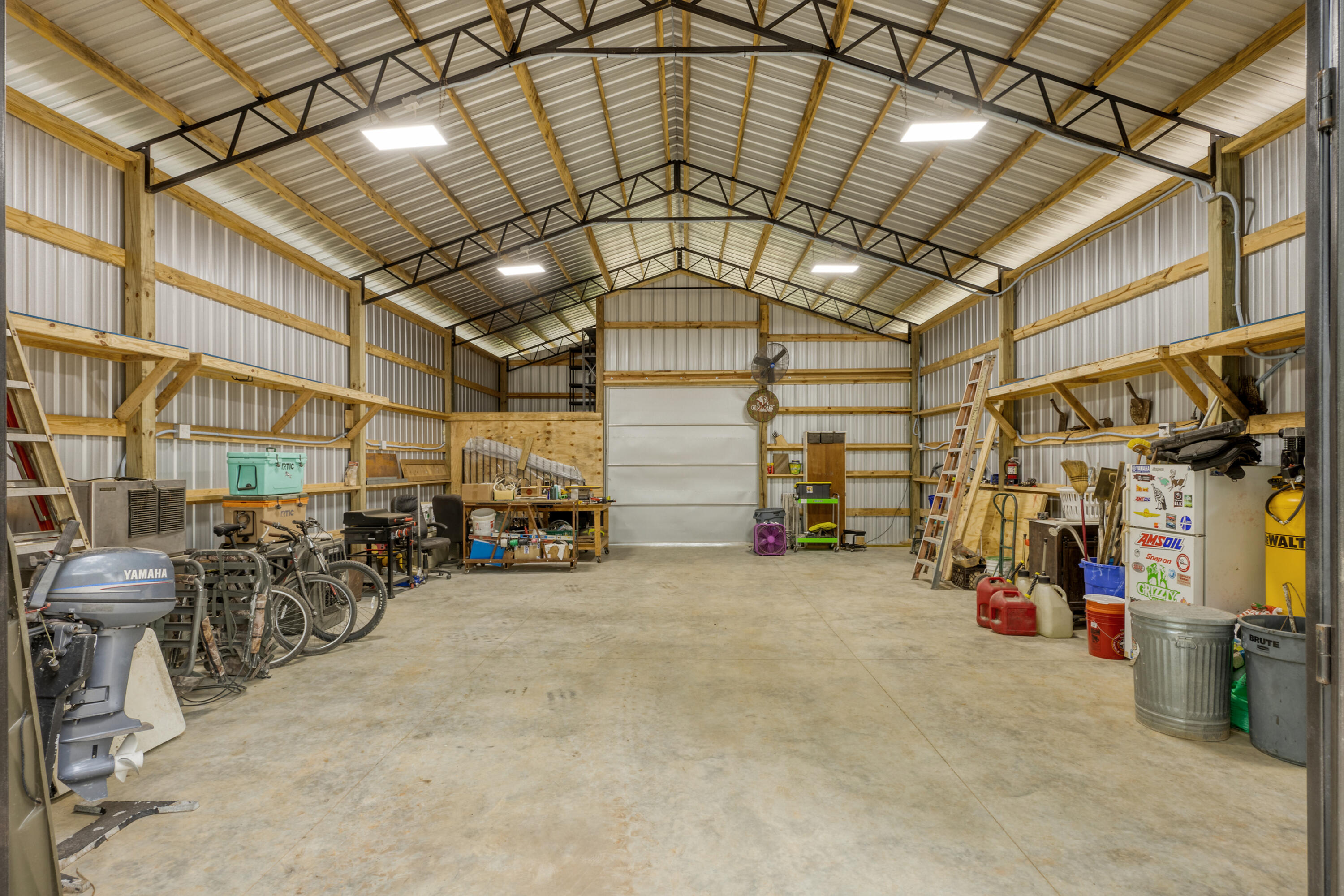 NO RECORDED SUBDIVISION - Residential