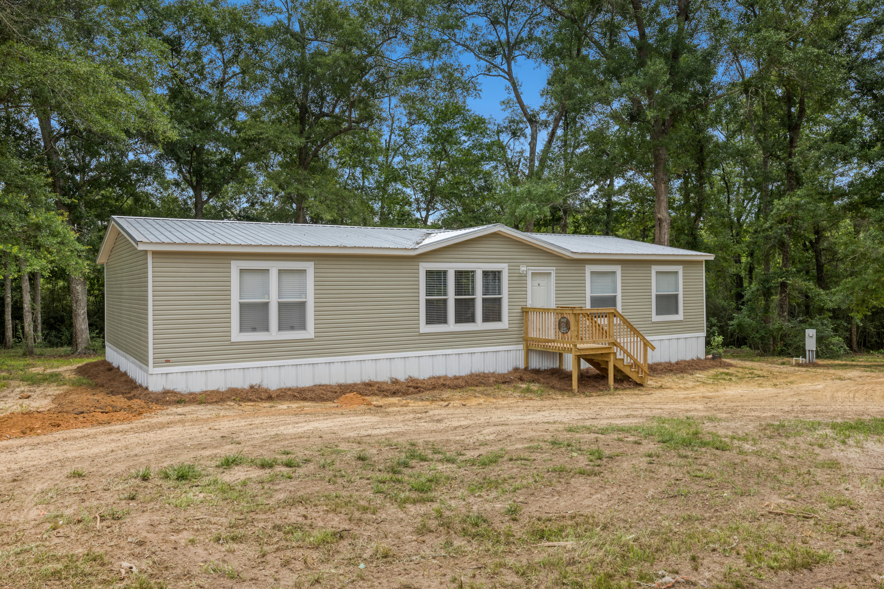 NO RECORDED SUBDIVISION - Residential