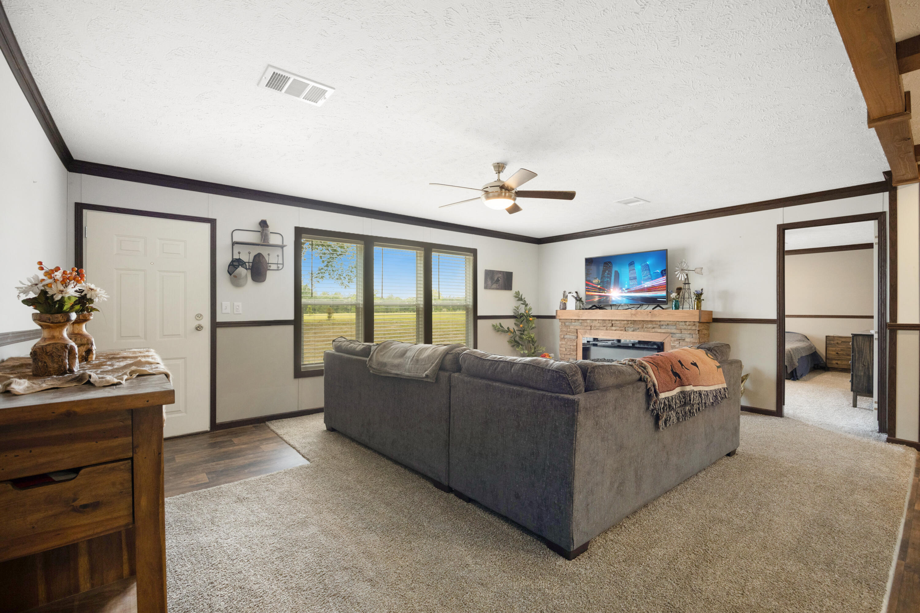 NO RECORDED SUBDIVISION - Residential