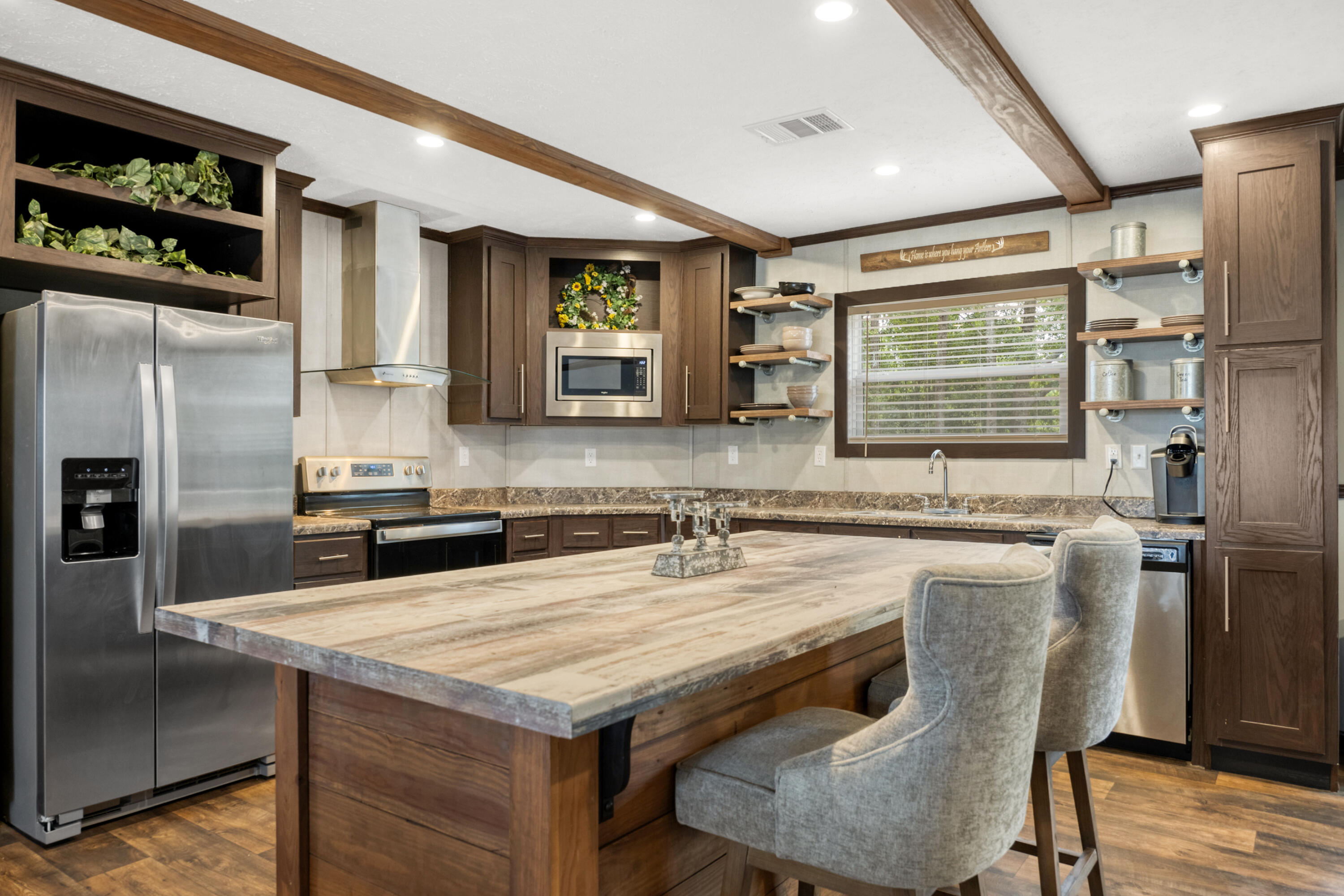 NO RECORDED SUBDIVISION - Residential