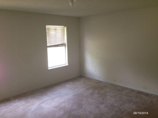 COUNTRYVIEW ESTATES 10TH ADDN - Residential