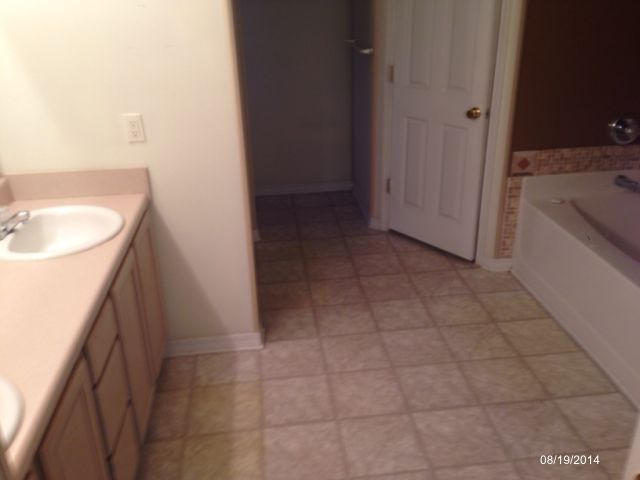 COUNTRYVIEW ESTATES 10TH ADDN - Residential