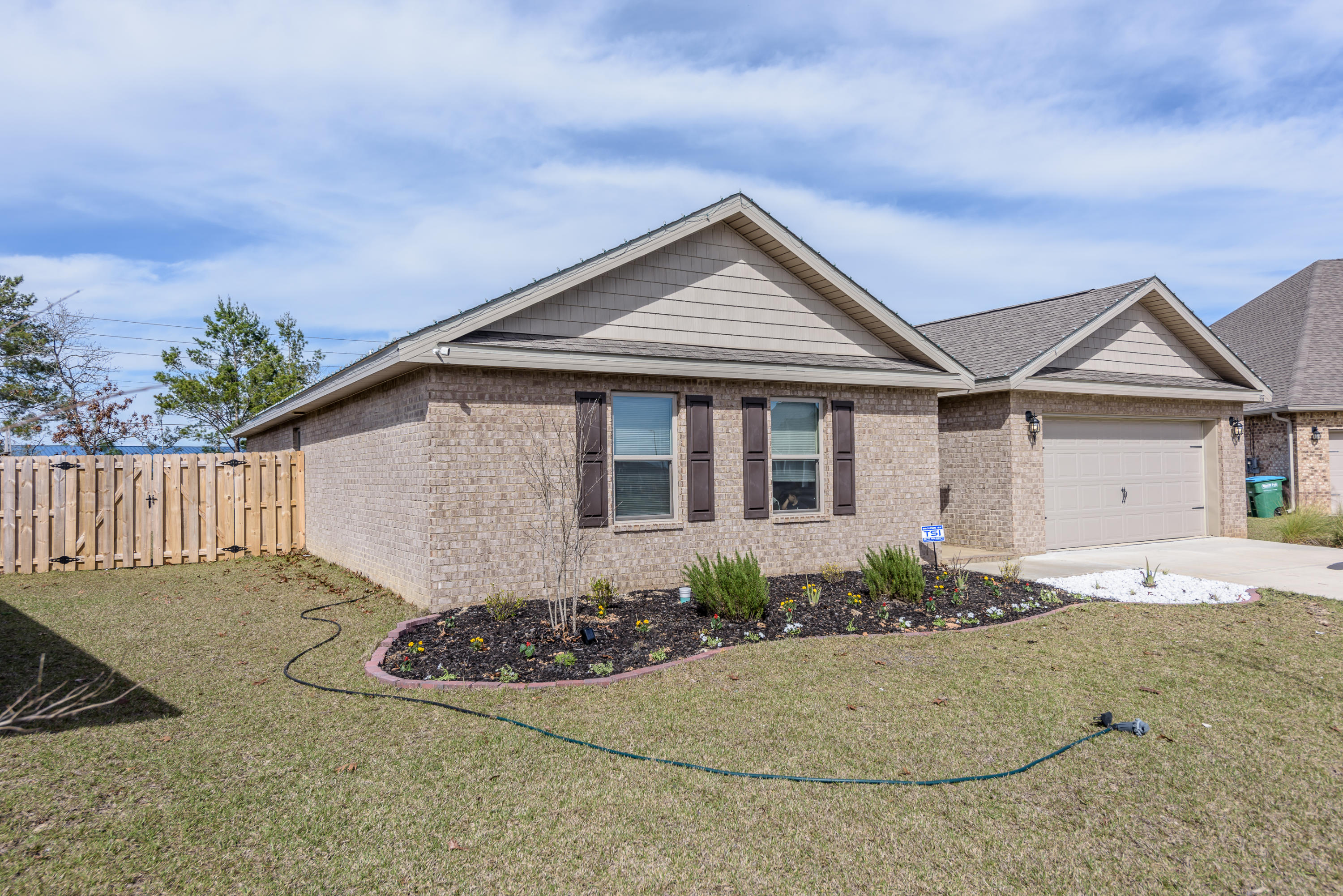 Redstone Commons - Residential