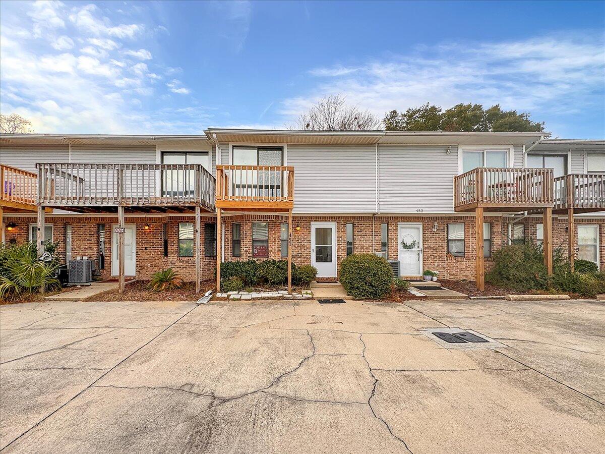 Harbor Townhomes - Residential