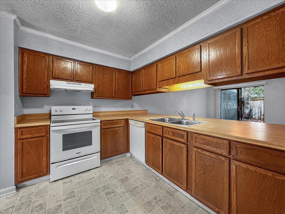 Harbor Townhomes - Residential