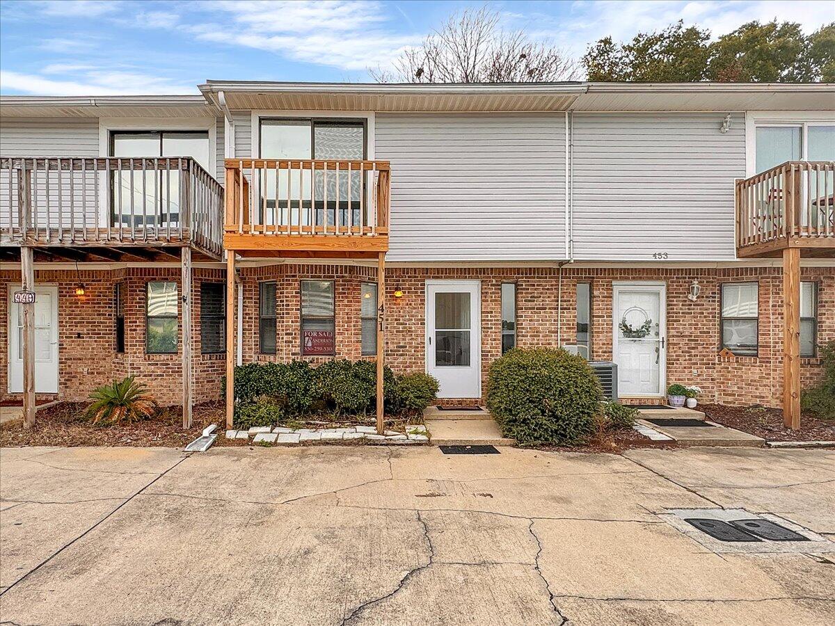 Harbor Townhomes - Residential