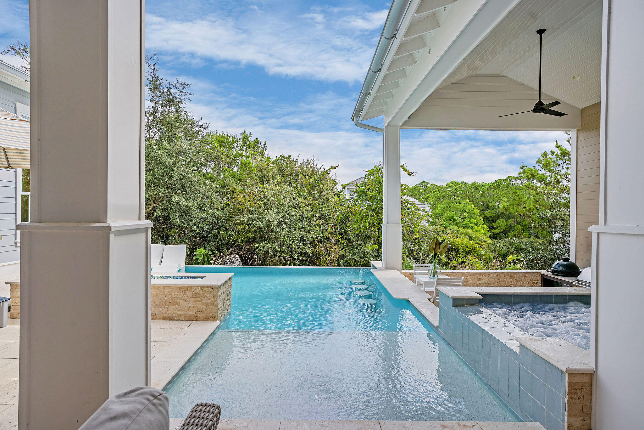 BEACH HIGHLAND - Residential