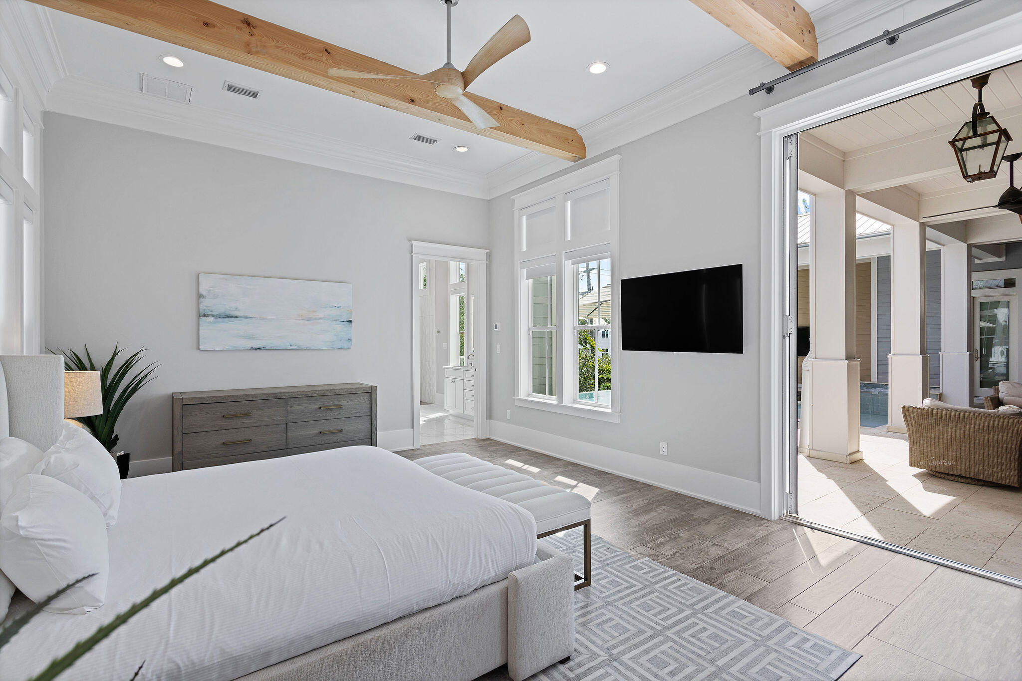 BEACH HIGHLAND - Residential