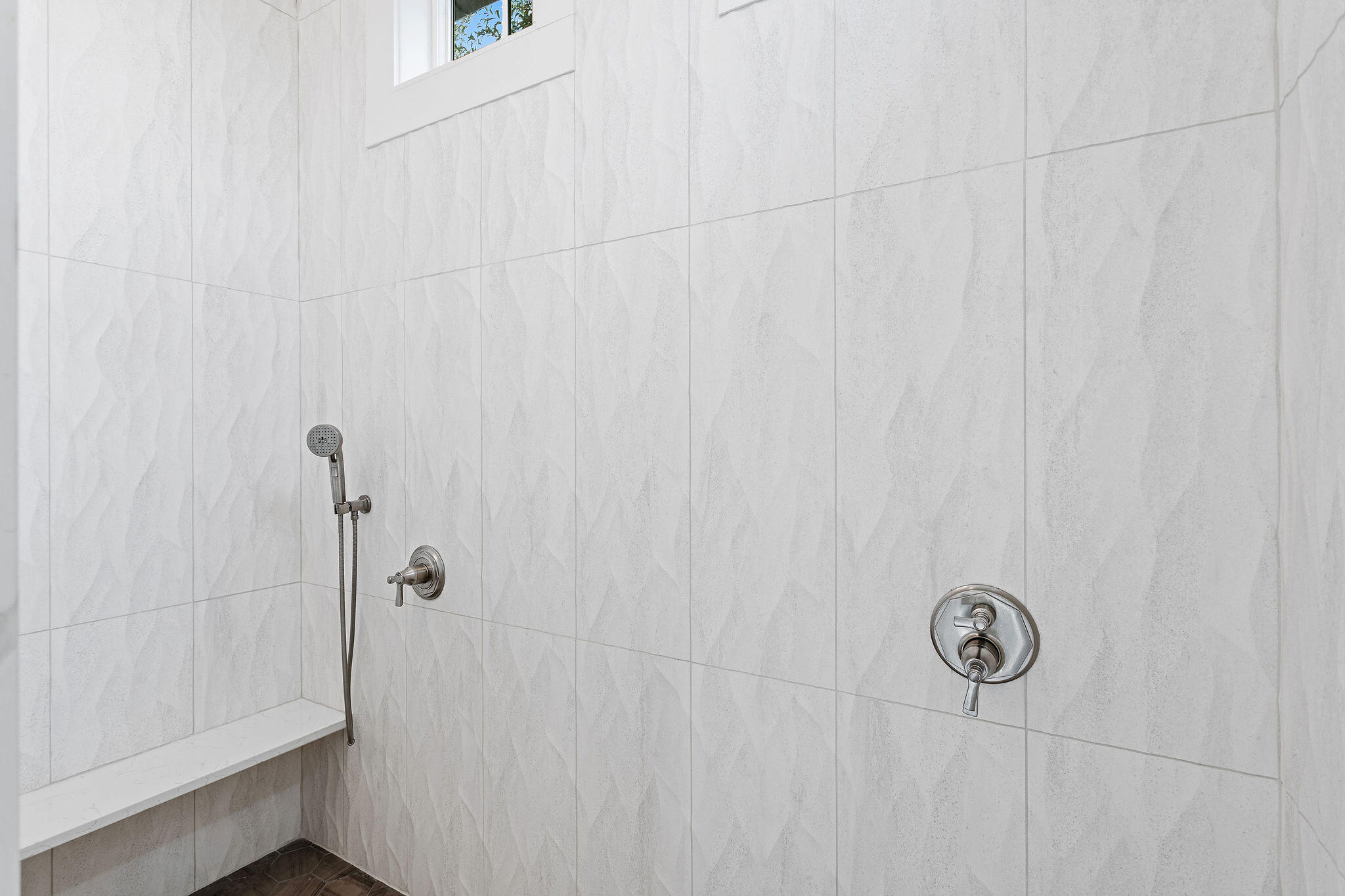 BEACH HIGHLAND - Residential