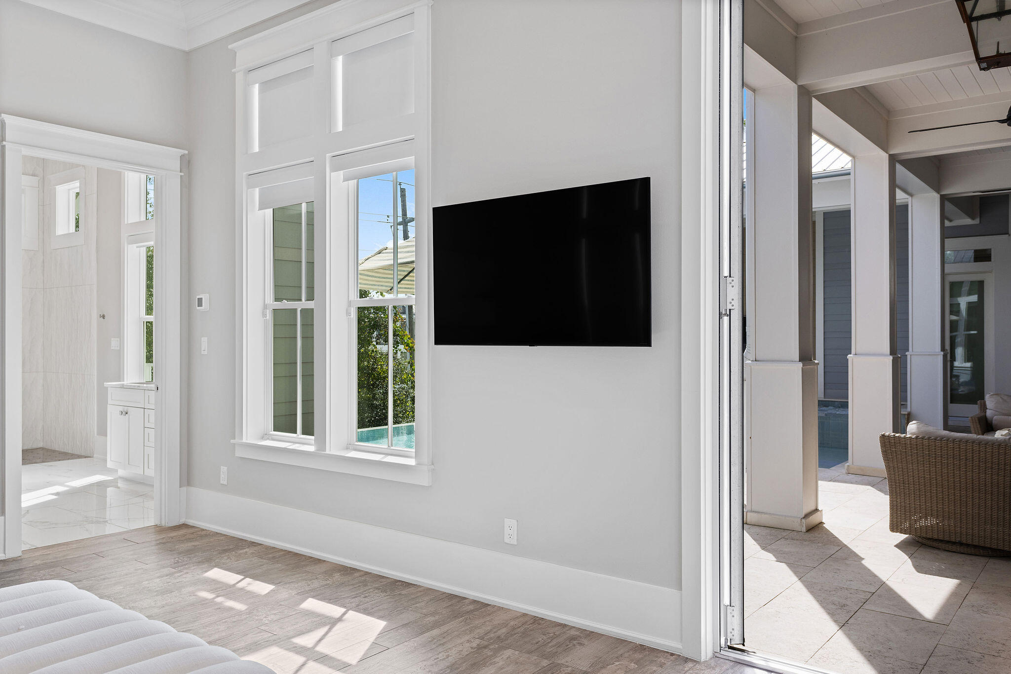 BEACH HIGHLAND - Residential