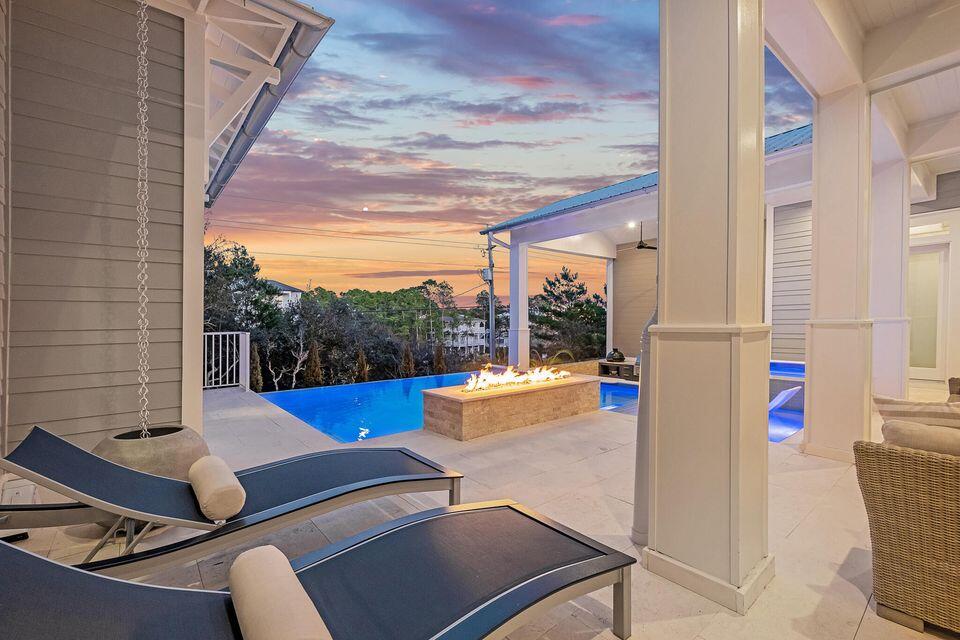 BEACH HIGHLAND - Residential