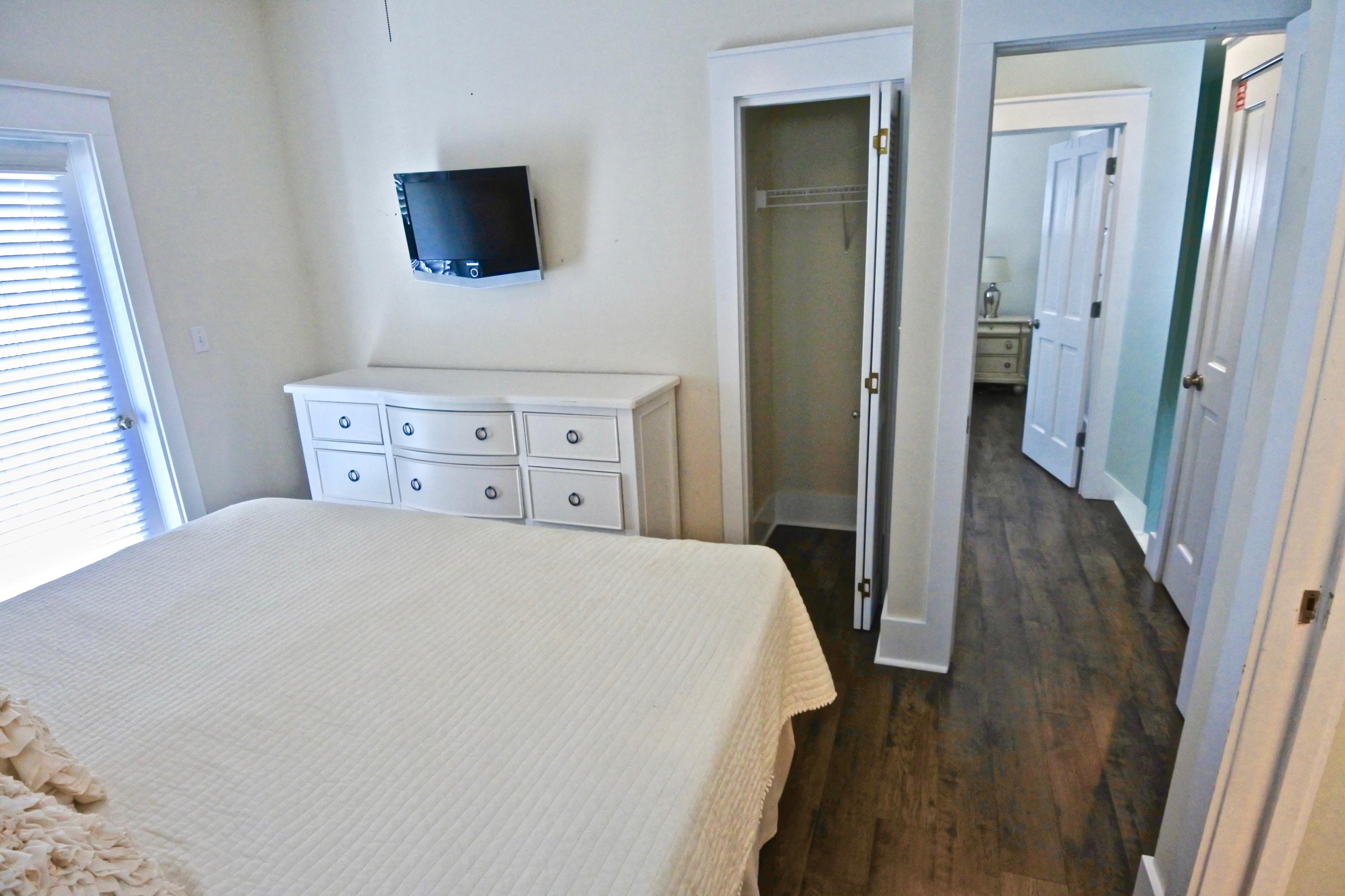 BUNGALOWS AT SEAGROVE BEACH - Residential
