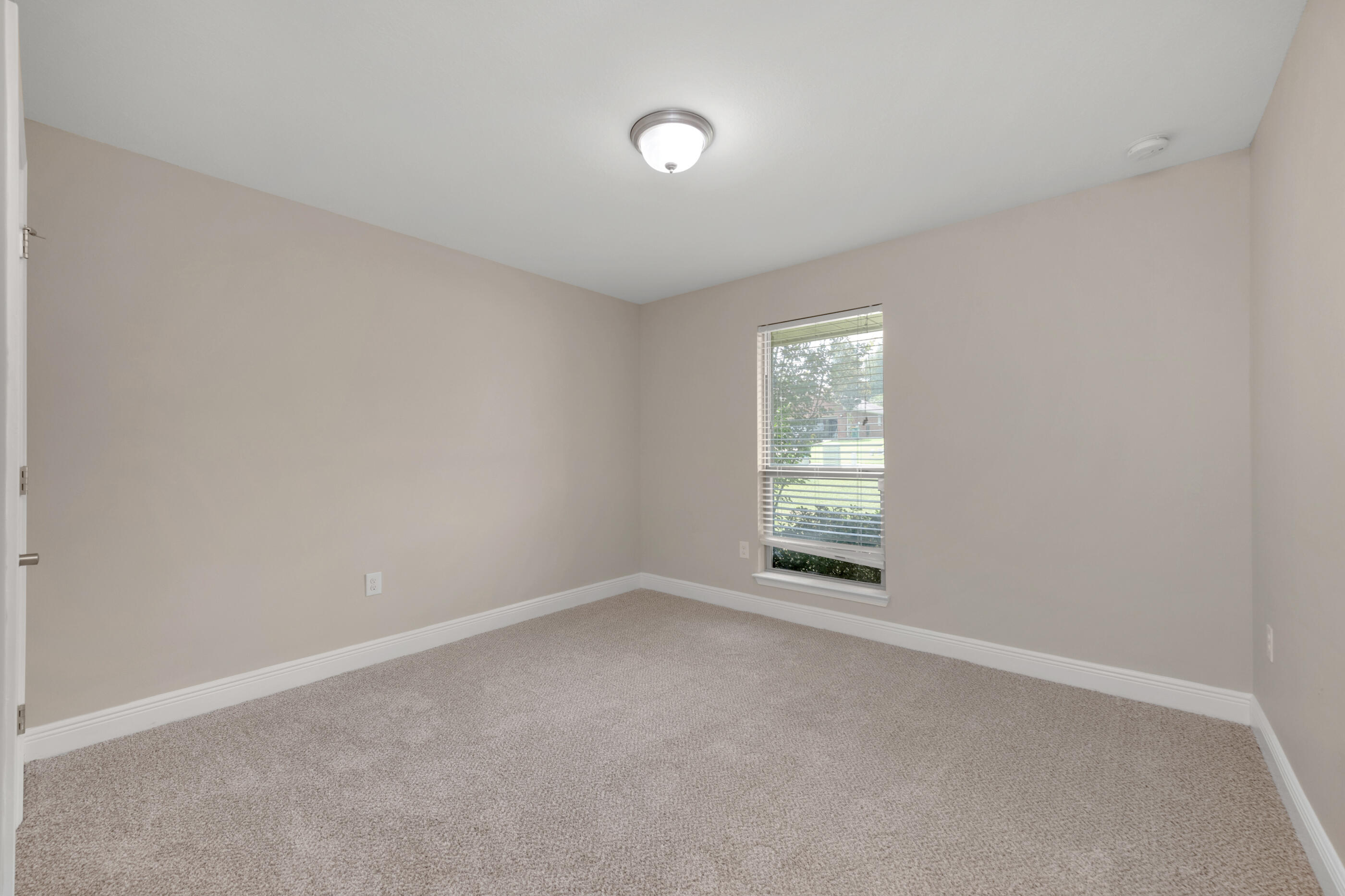 SILVER CREEK ESTATES - Residential