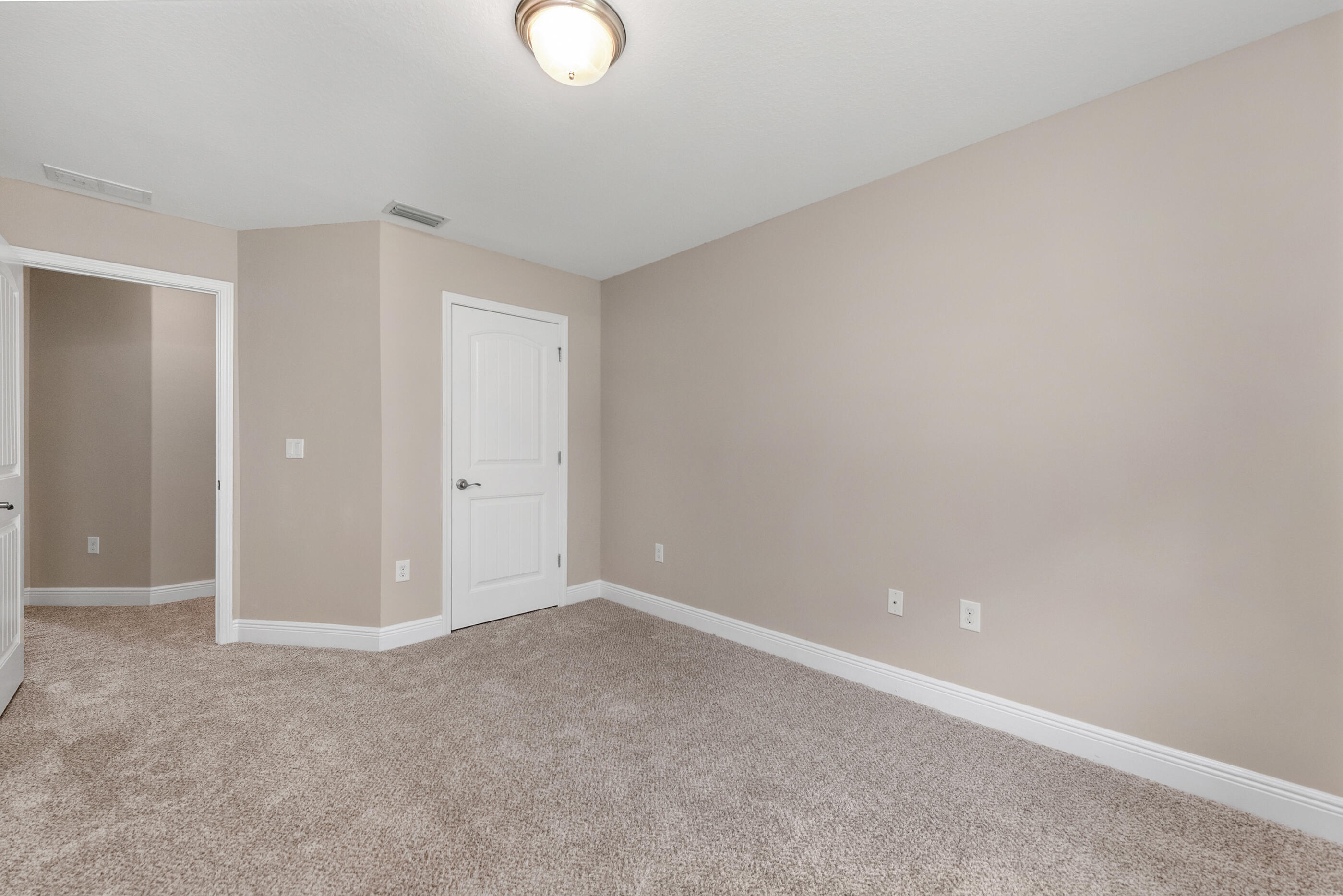 SILVER CREEK ESTATES - Residential