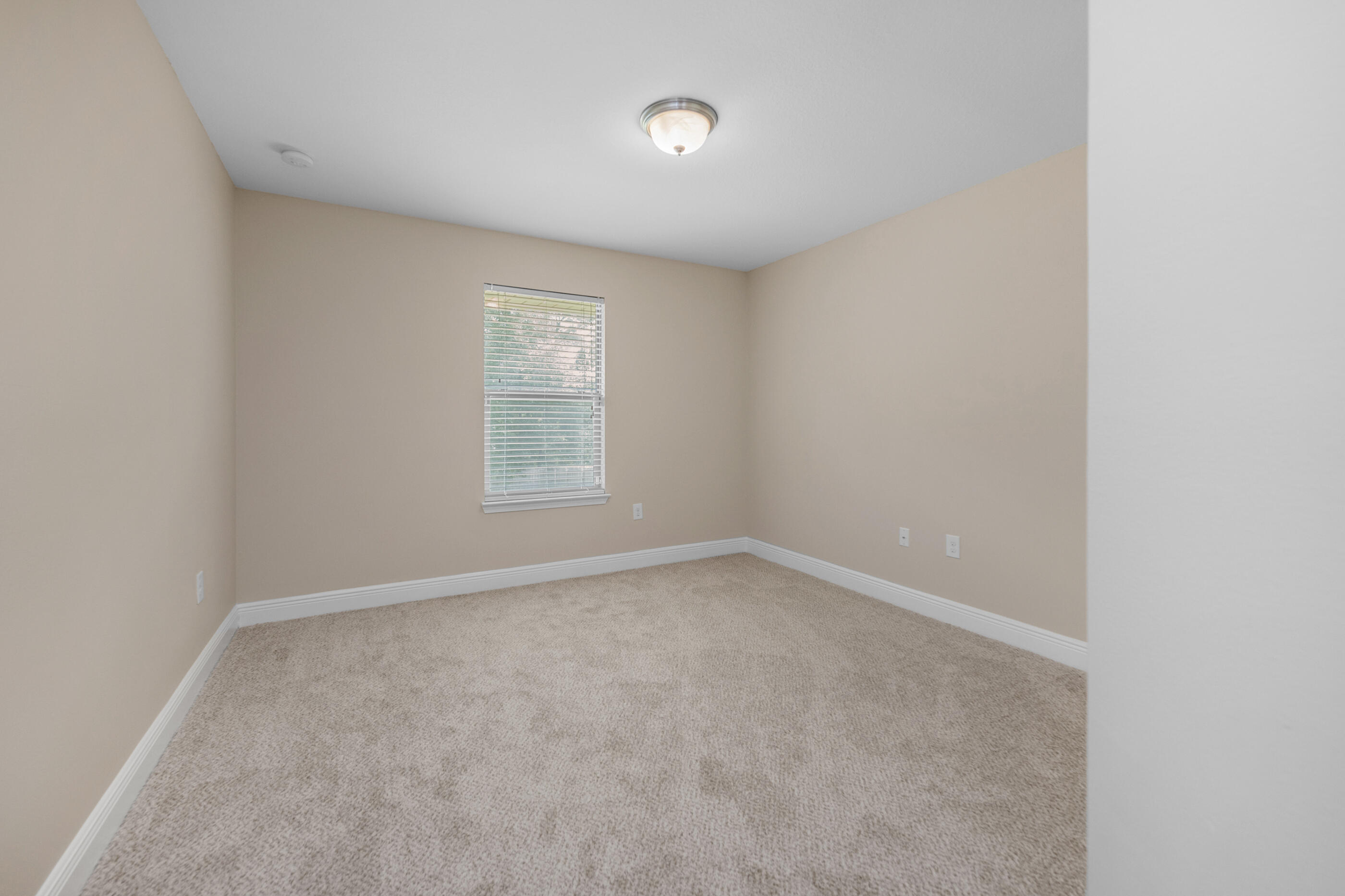 SILVER CREEK ESTATES - Residential