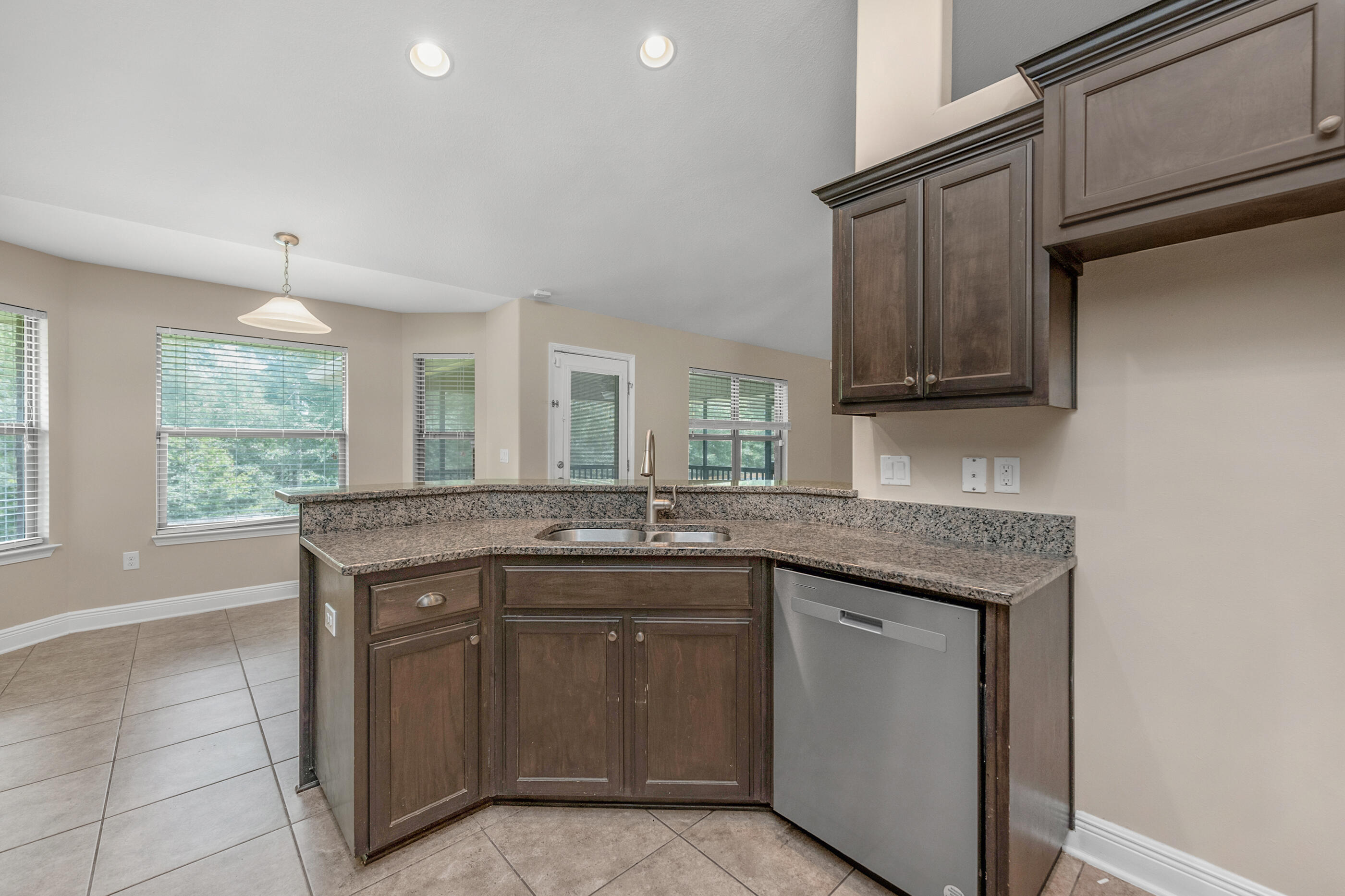 SILVER CREEK ESTATES - Residential