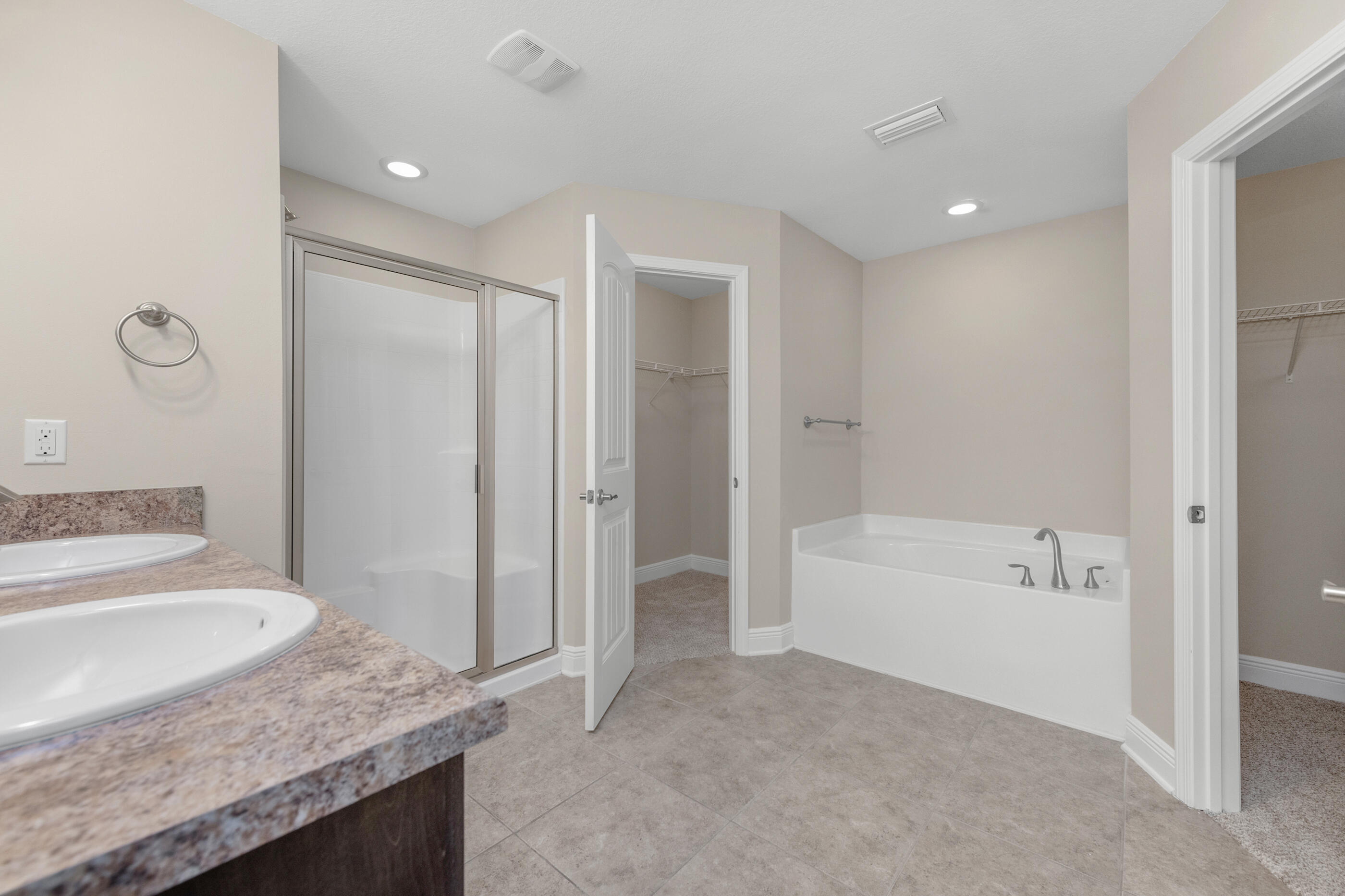 SILVER CREEK ESTATES - Residential