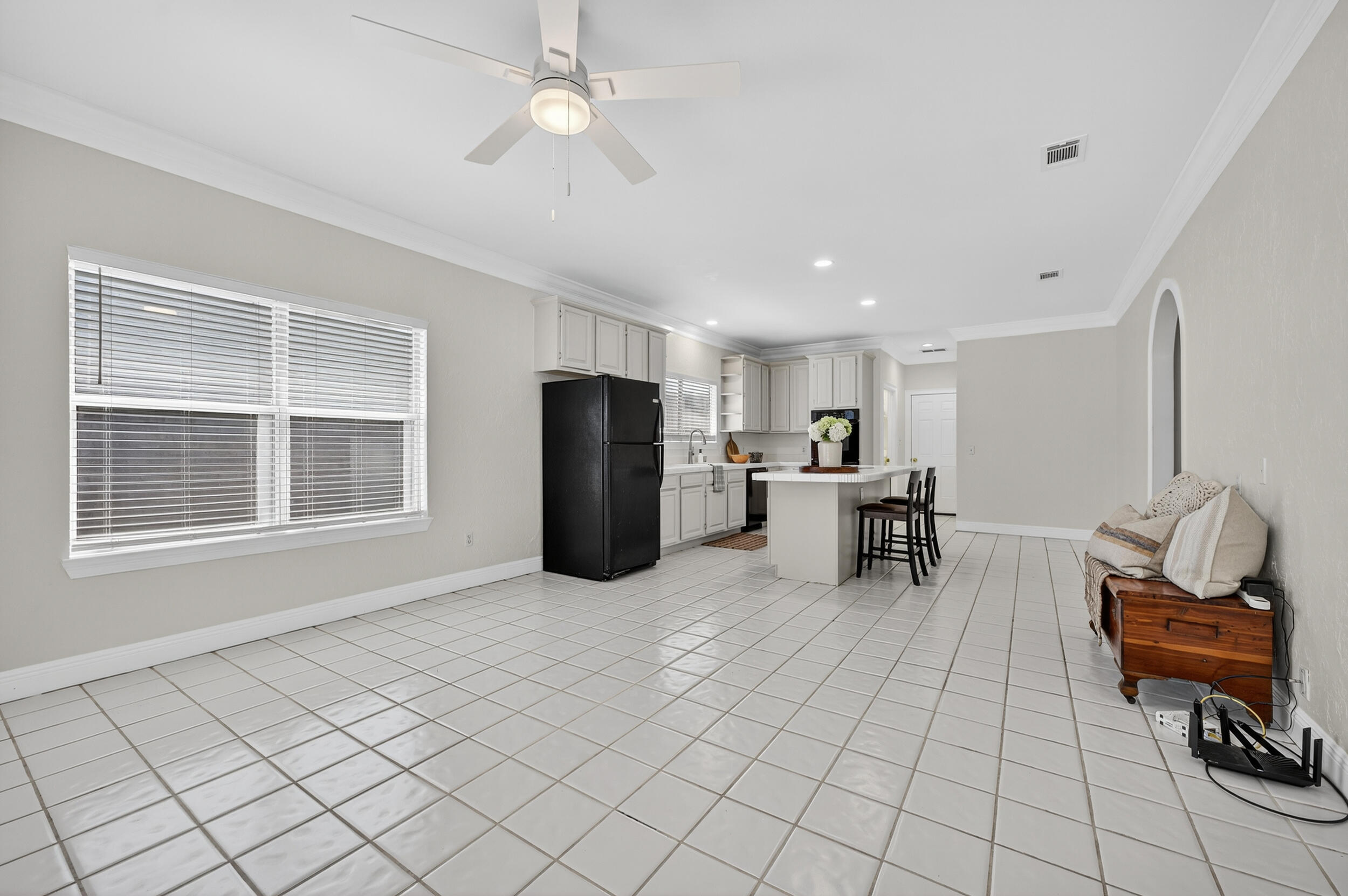 LAKE POINTE - Residential