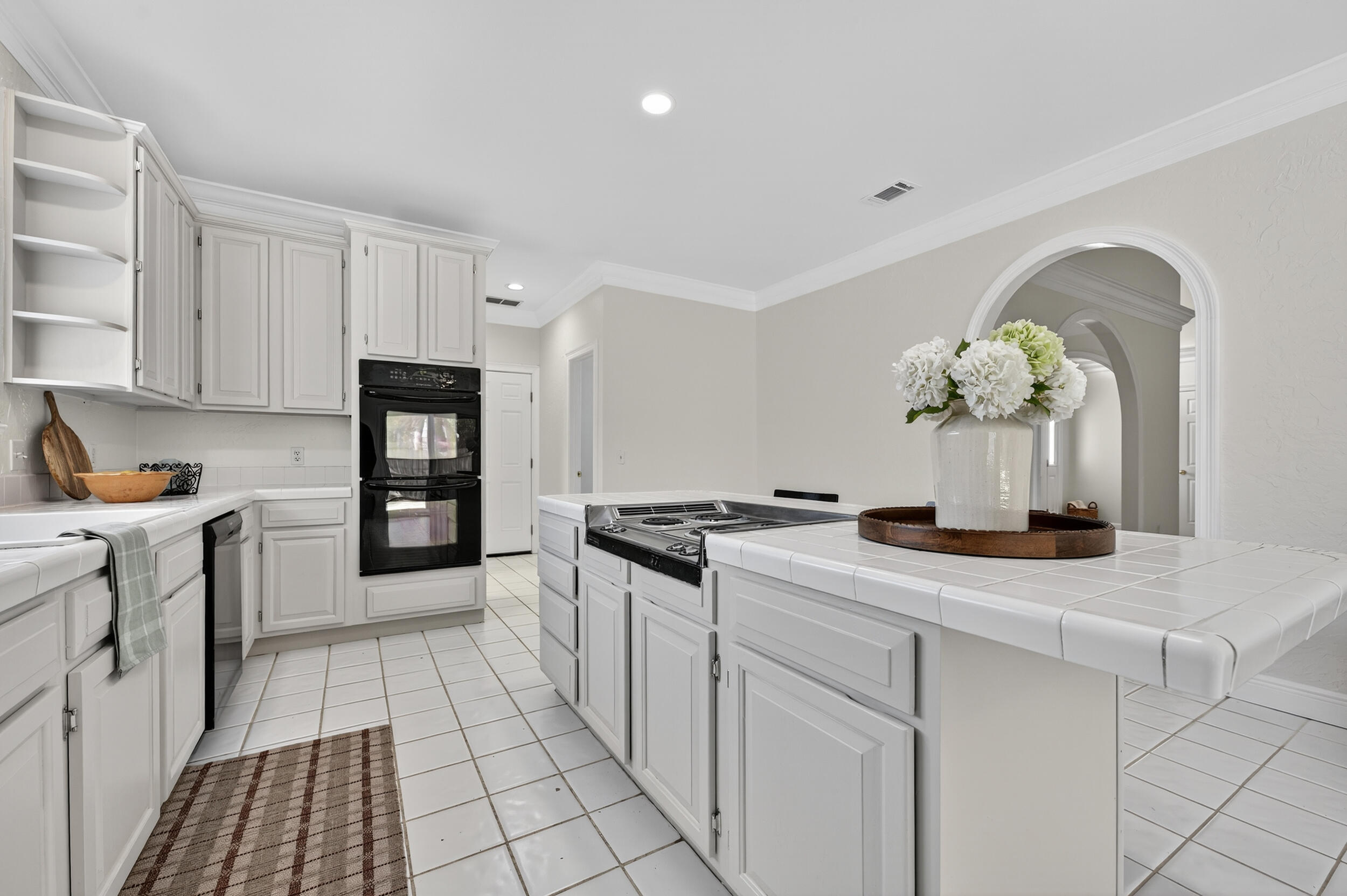LAKE POINTE - Residential
