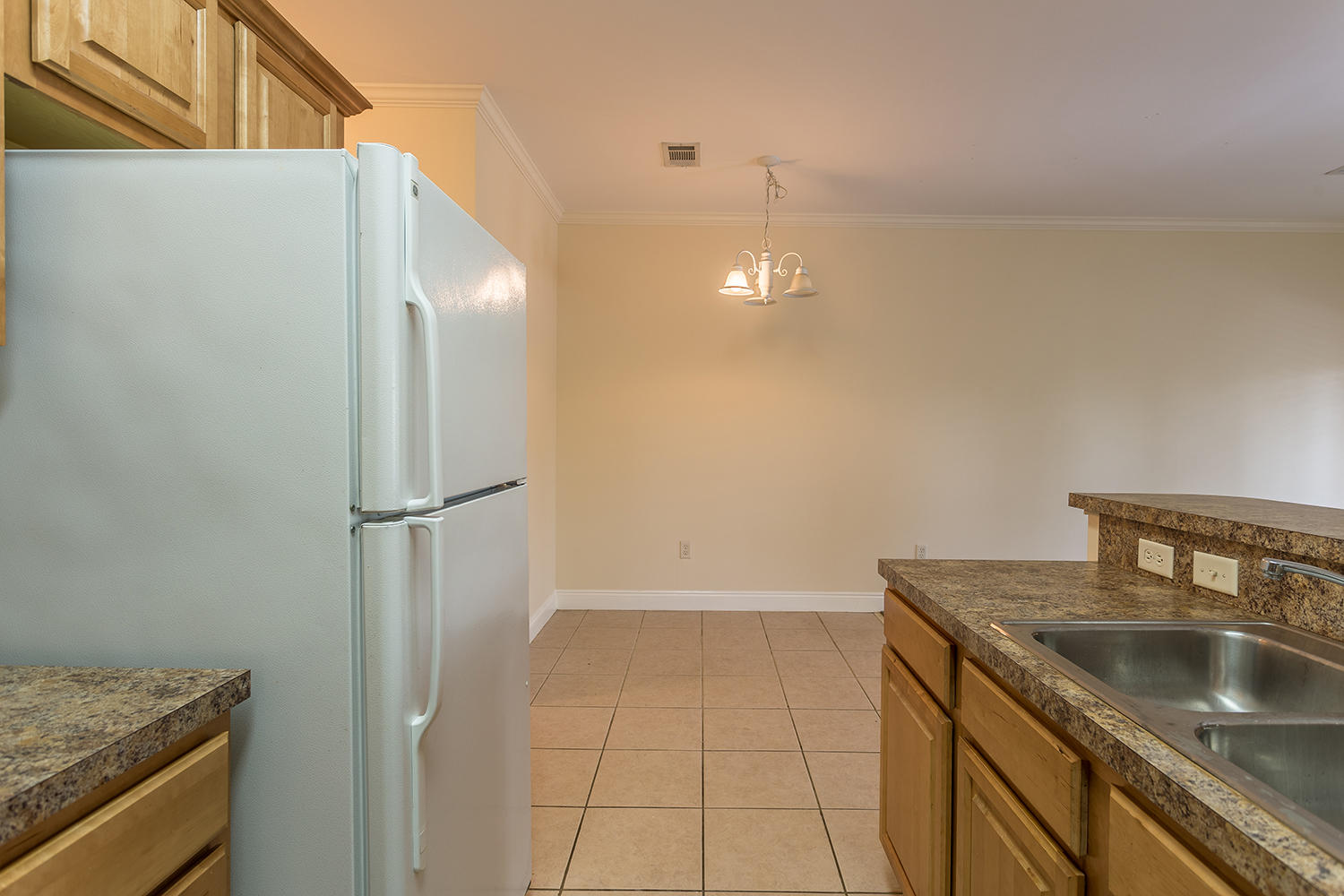 GRAND PINES - Residential Lease