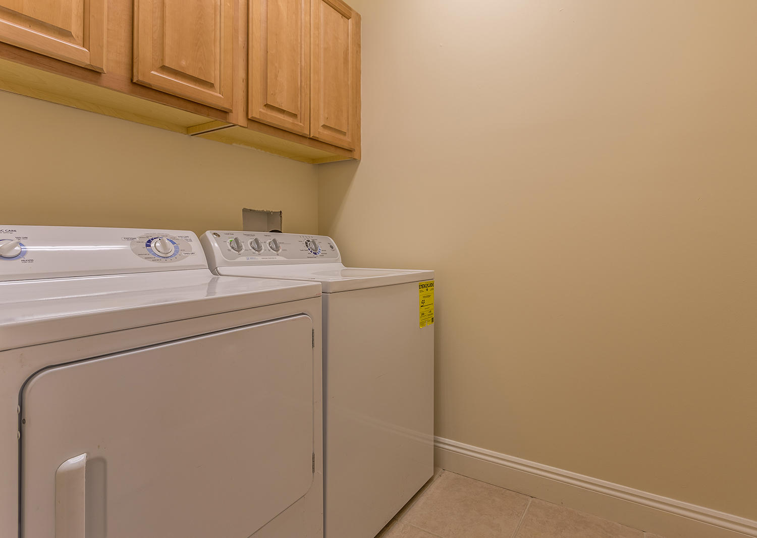 GRAND PINES - Residential Lease