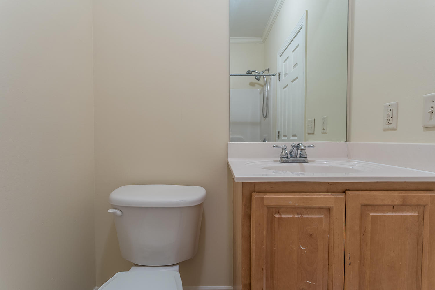 GRAND PINES - Residential Lease