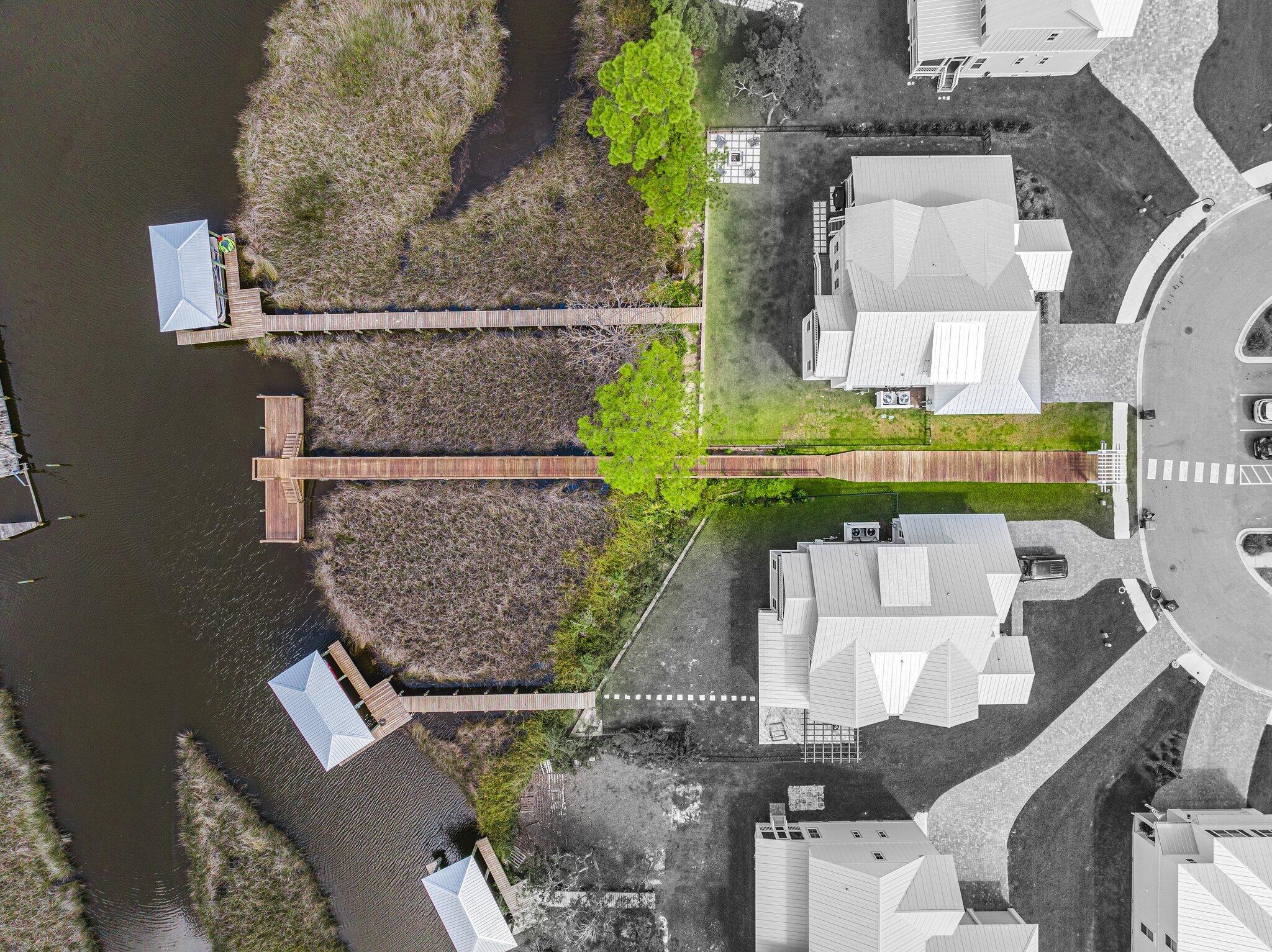 Daxton on the Bay - Residential
