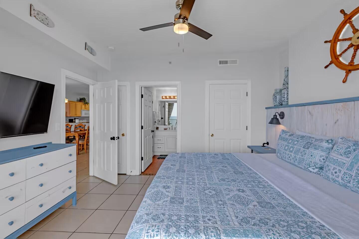 EMERALD ISLE - Residential