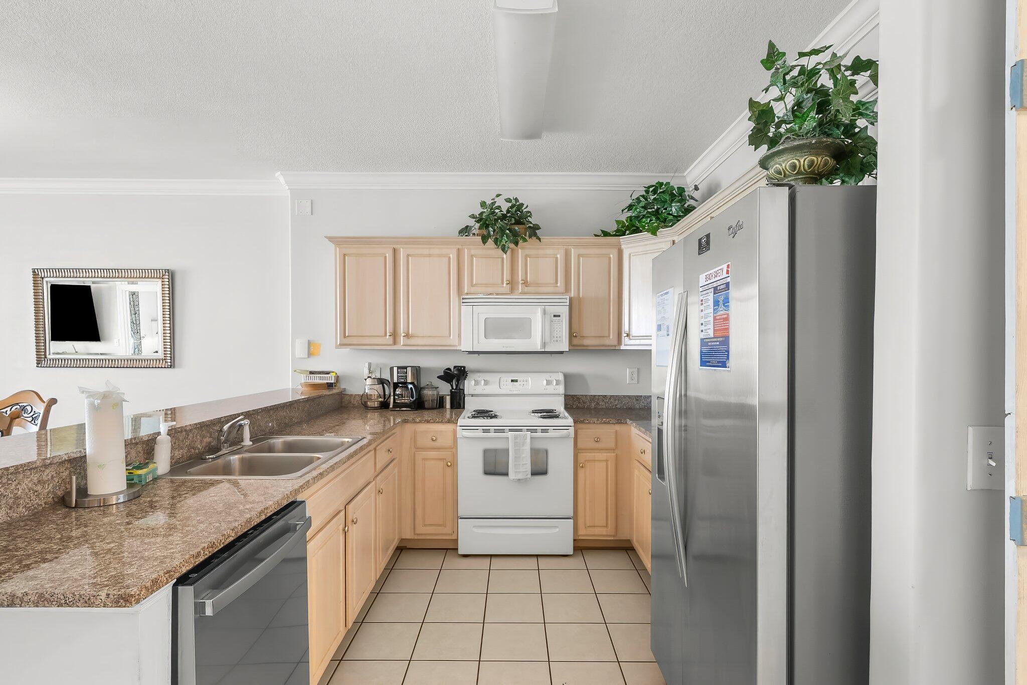 EMERALD ISLE - Residential